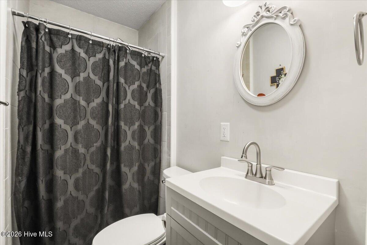 506 E Elm Street Property Photo 31