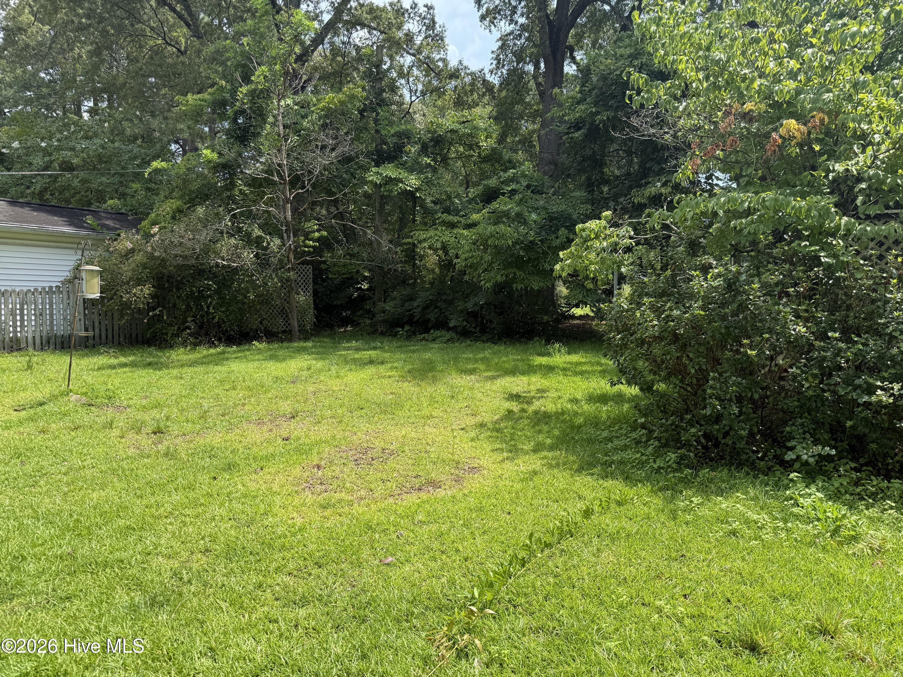 208 Crescent Drive Property Photo 40