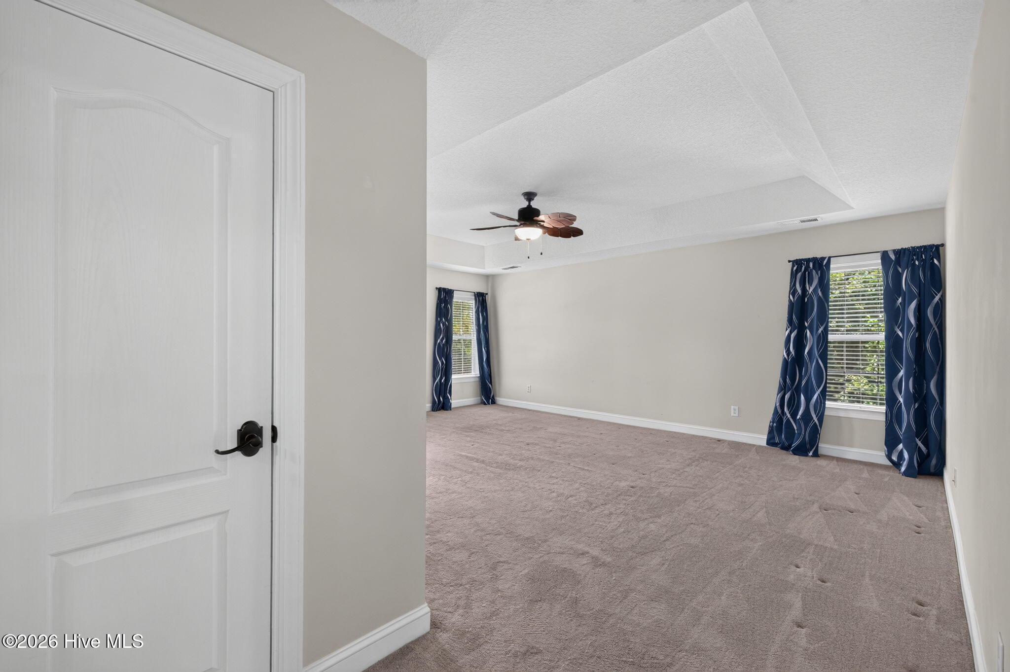 283 Green View Road Property Photo 15