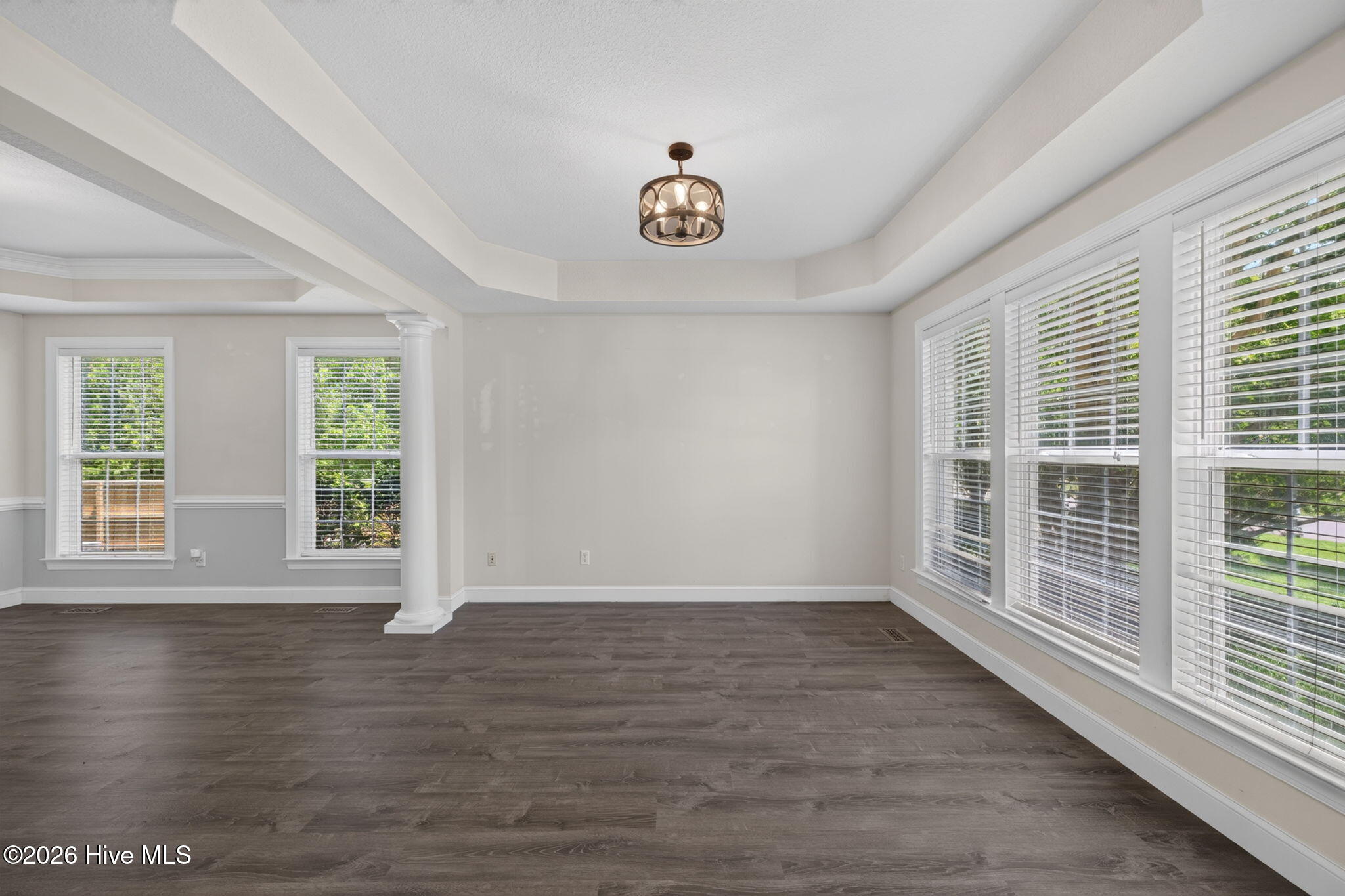 283 Green View Road Property Photo 40