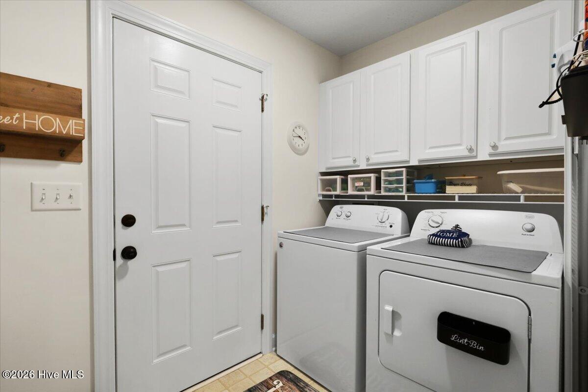 993 Aspen Ridge Court Property Photo 45