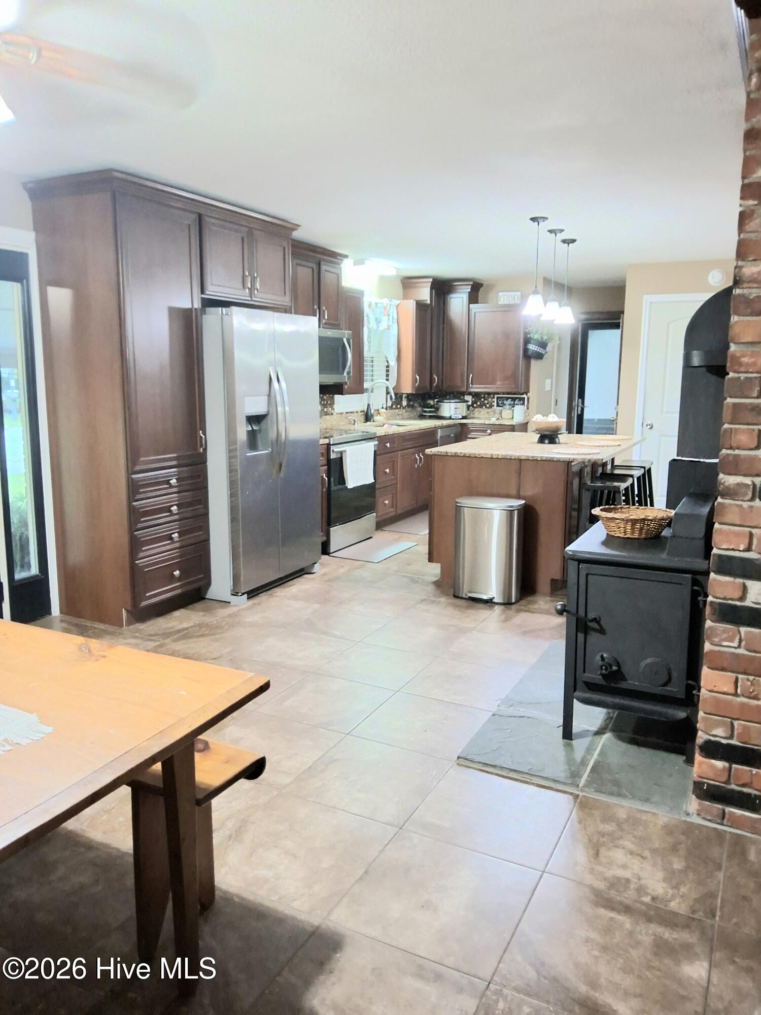 1308 Highway 58 N Property Photo 3