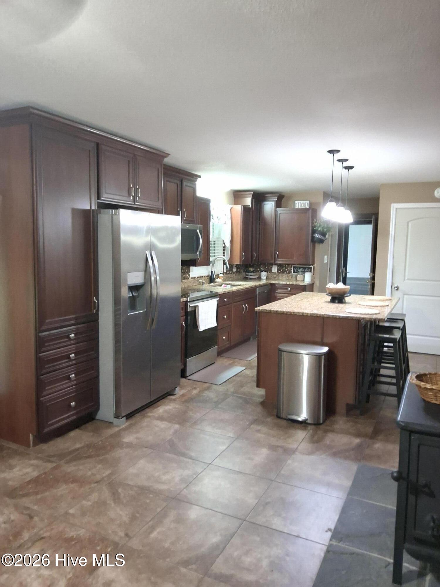 1308 Highway 58 N Property Photo 9