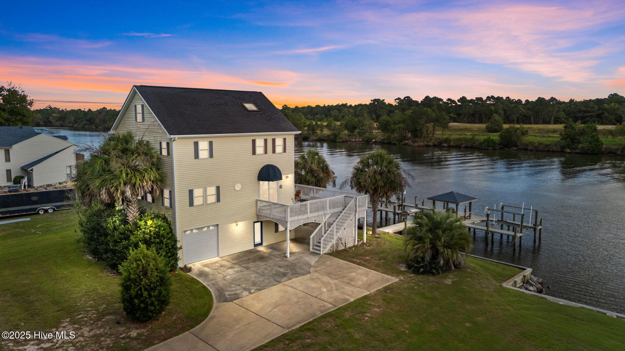 850 Sea Gate Drive Property Photo 1