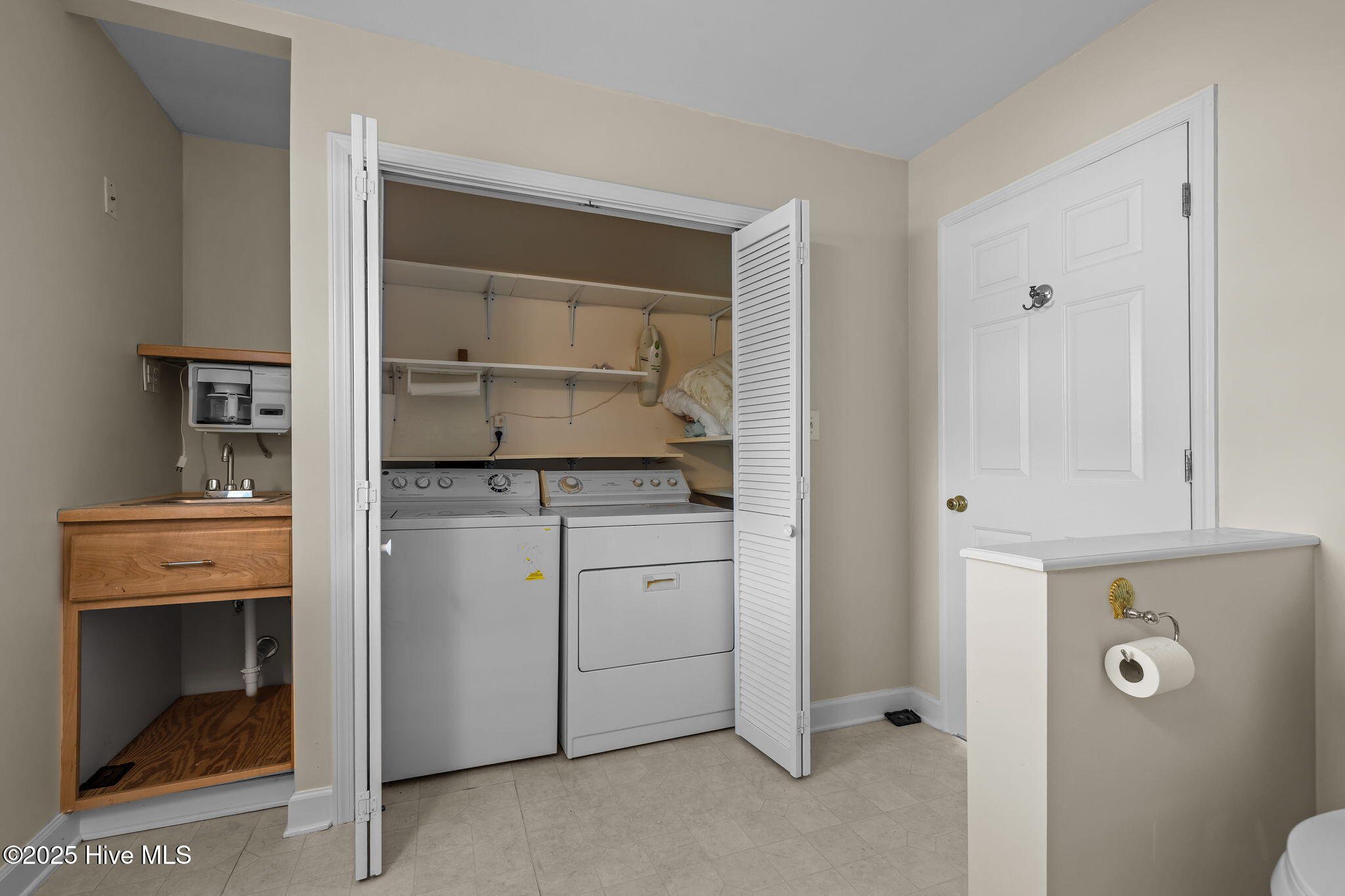 850 Sea Gate Drive Property Photo 37