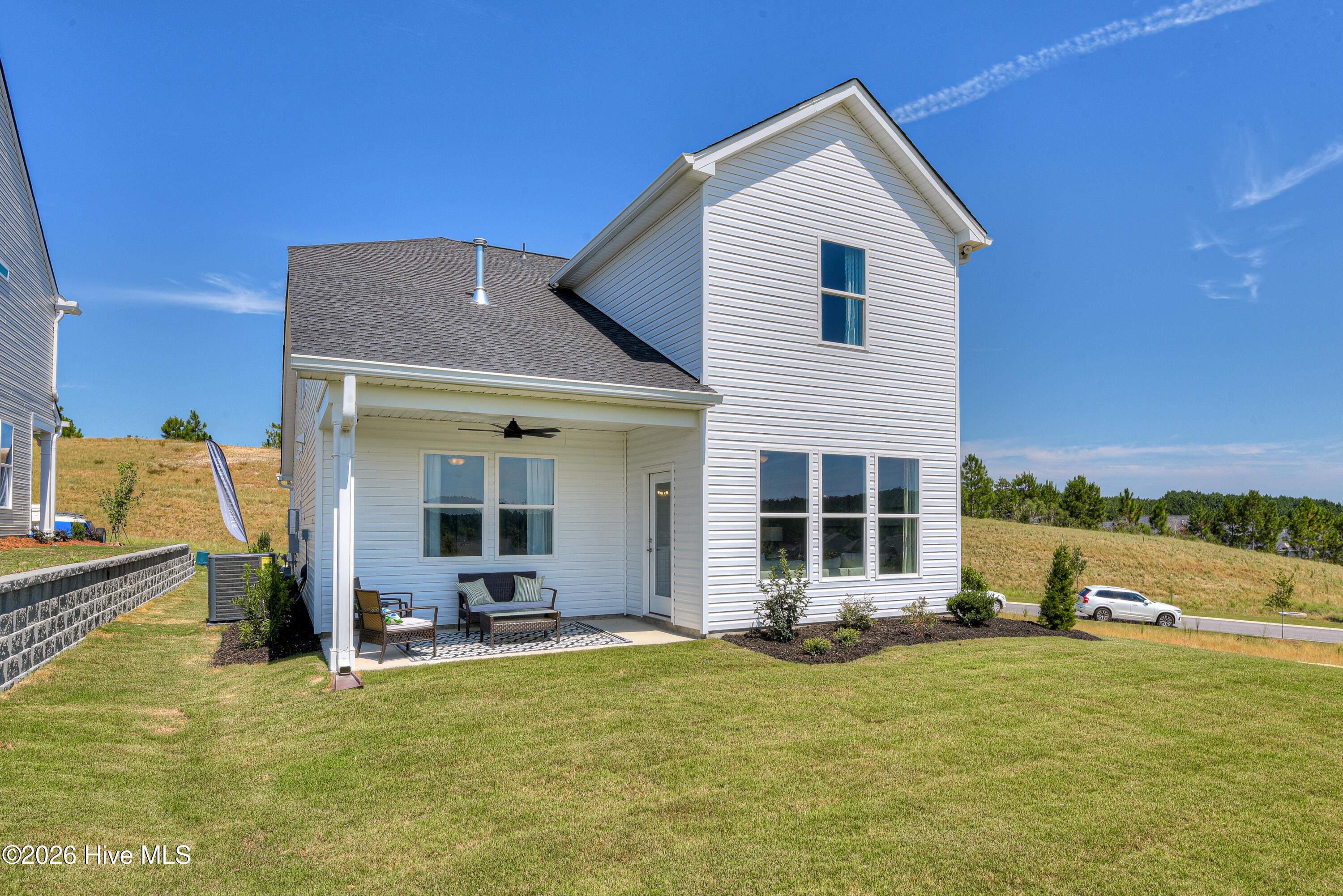 692 Tess Drive Property Photo 2