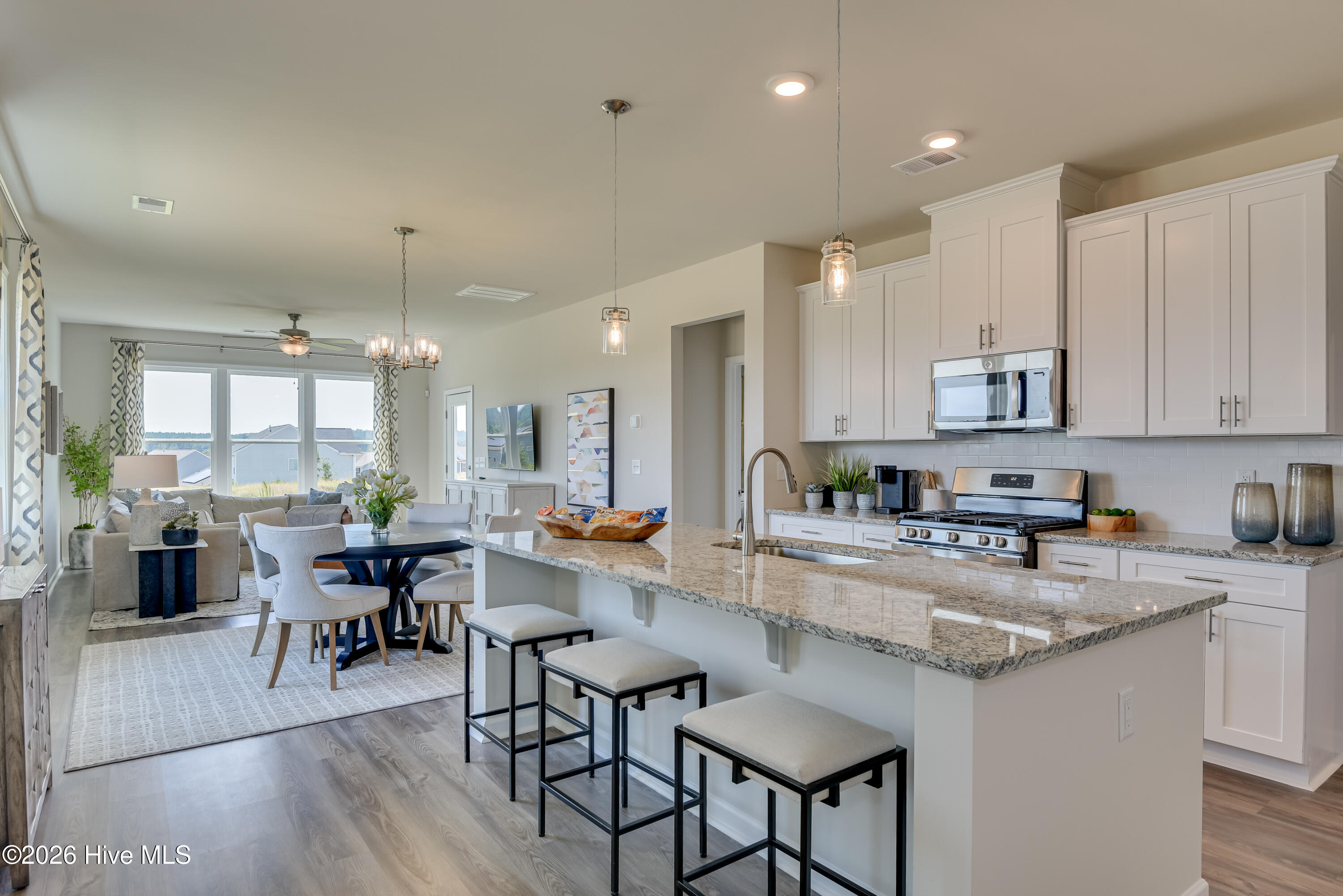 692 Tess Drive Property Photo 11