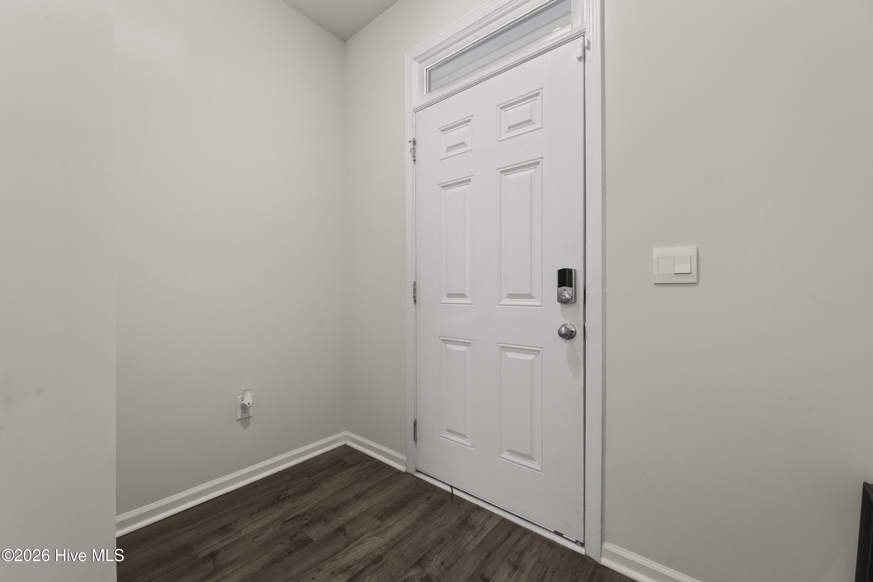 2884 Calli Crossing Drive Property Photo 4