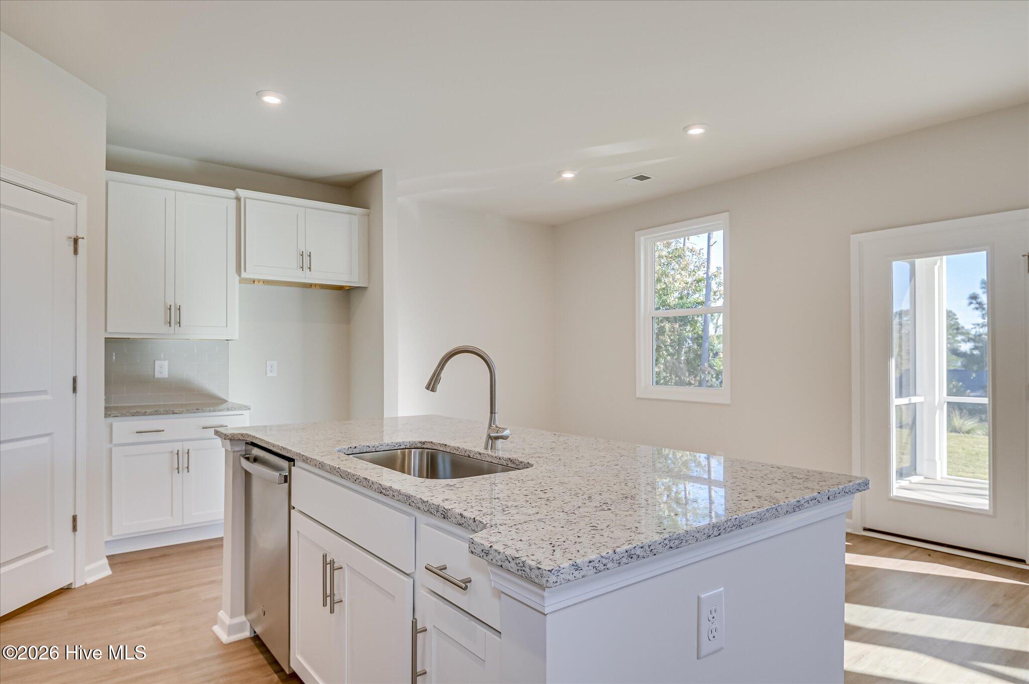 727 Tess Street Property Photo 17