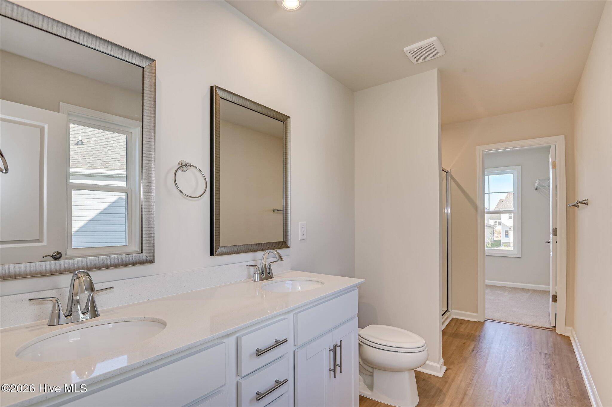 727 Tess Street Property Photo 28