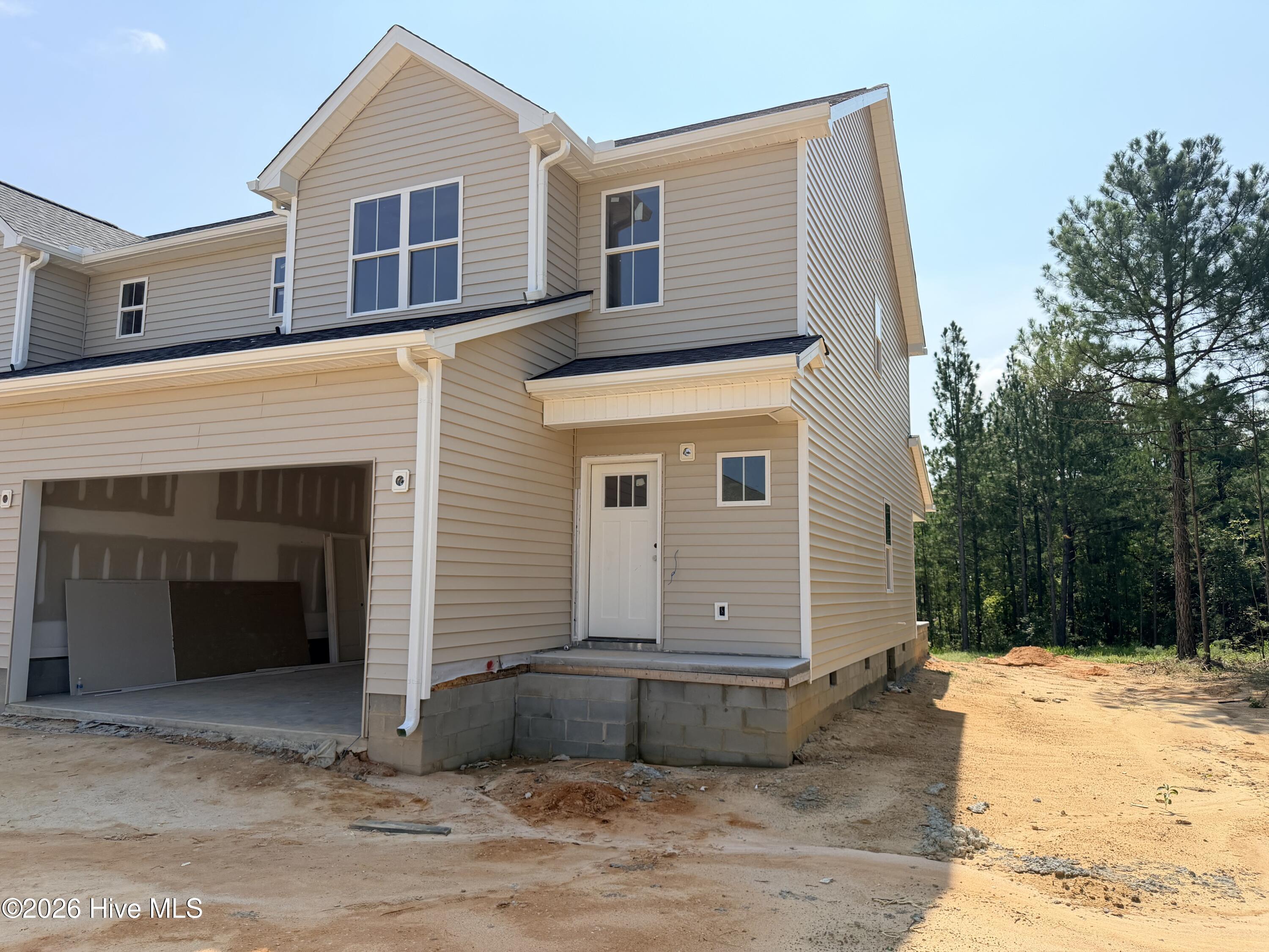 621 Property Photo 29