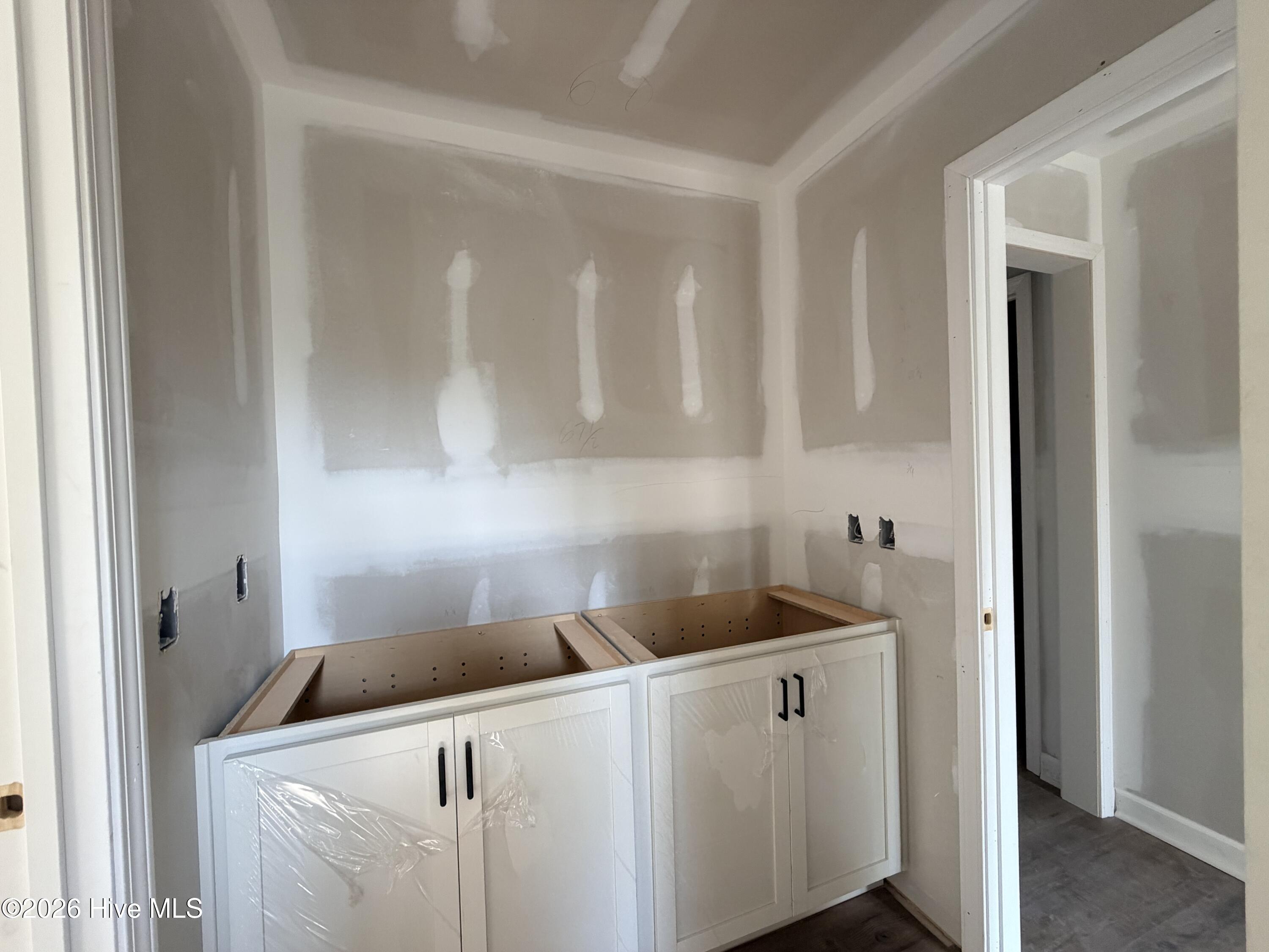 621 Property Photo 49
