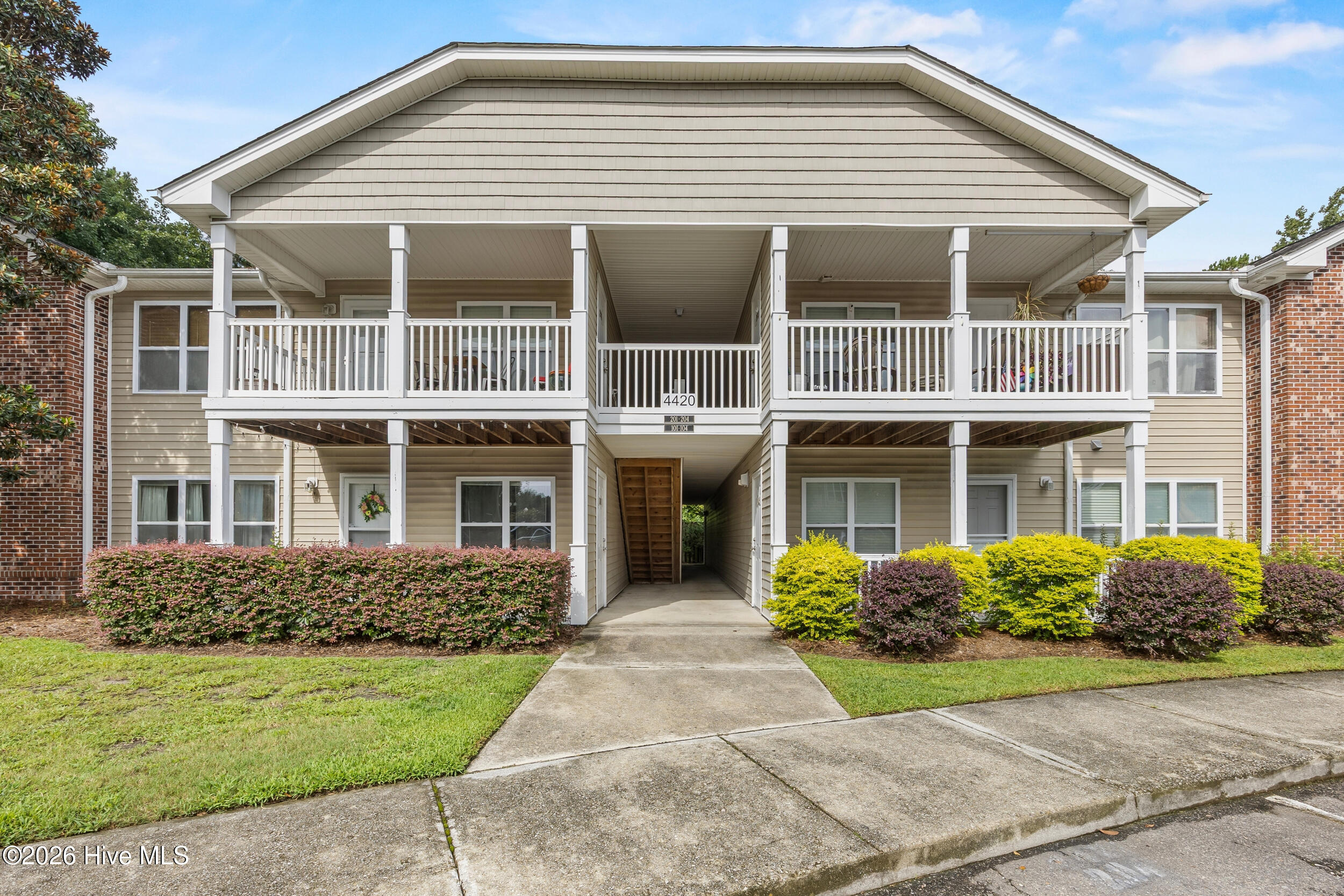 4420 Jay Bird Circle Unit 102 Property Photo 1