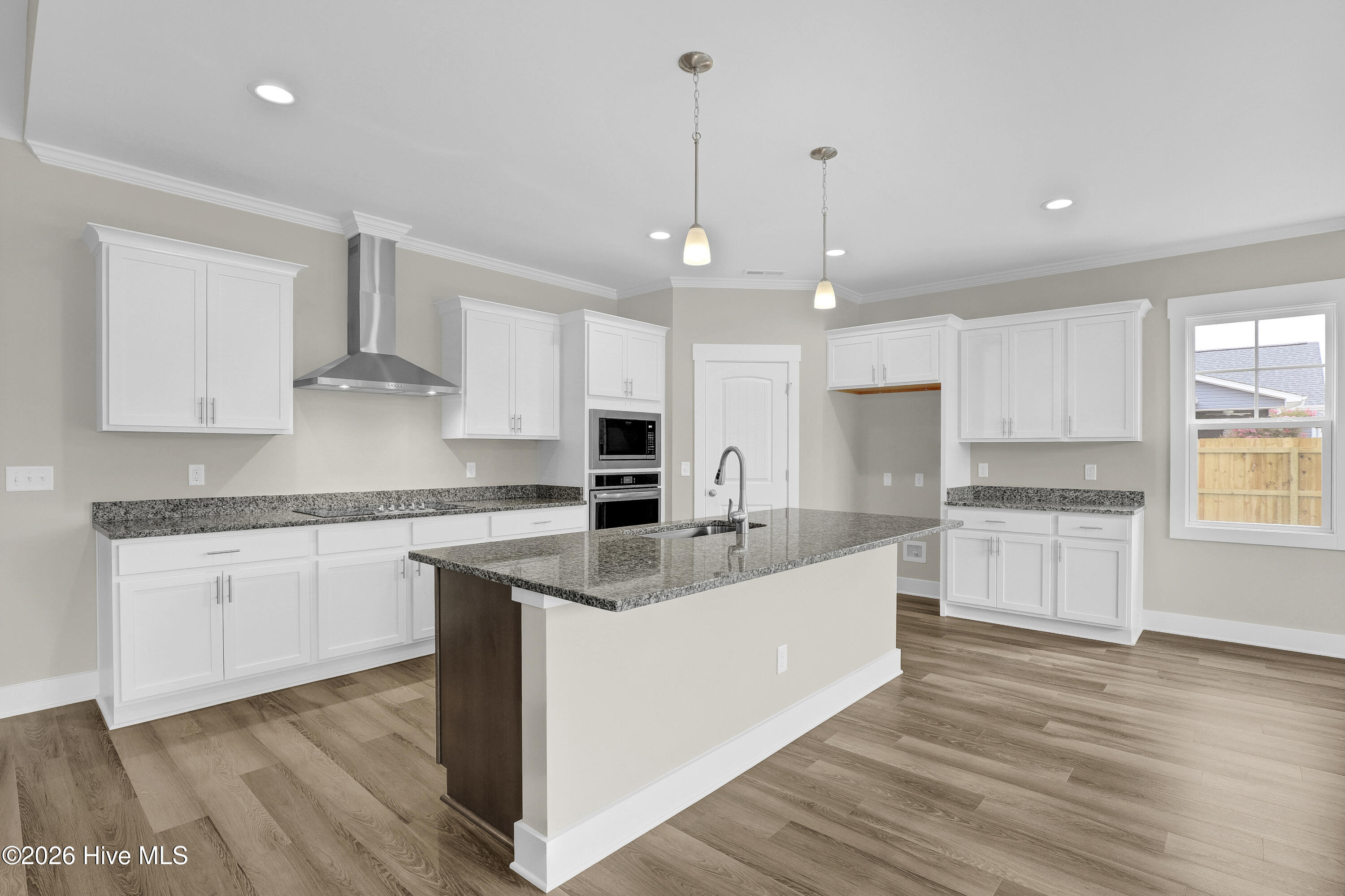 154 Becton Way Property Photo 4