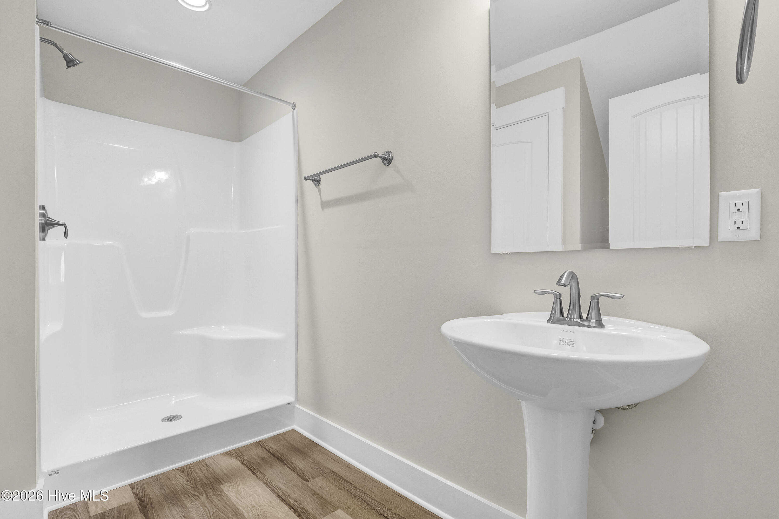 154 Becton Way Property Photo 8