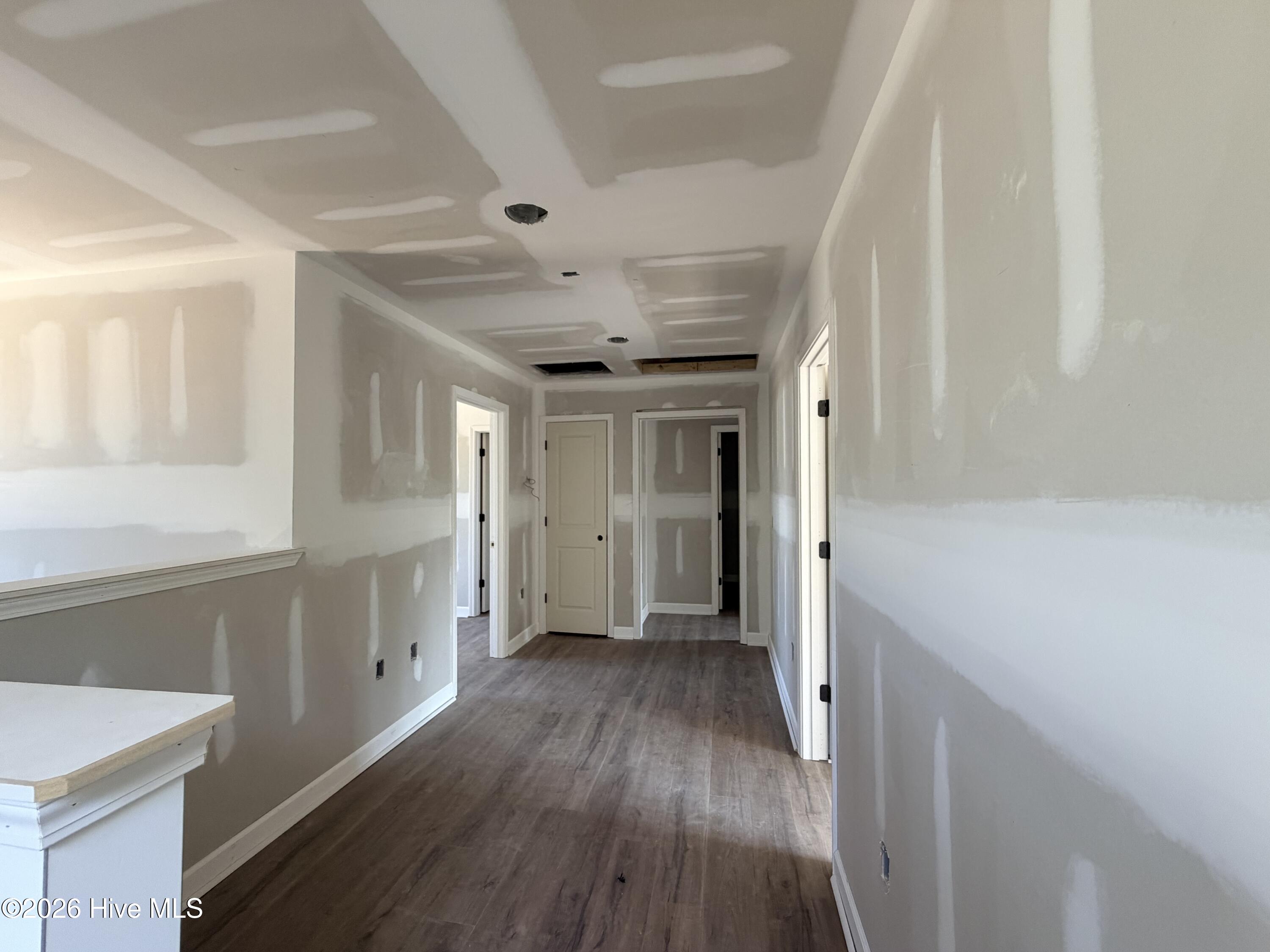609 Property Photo 16