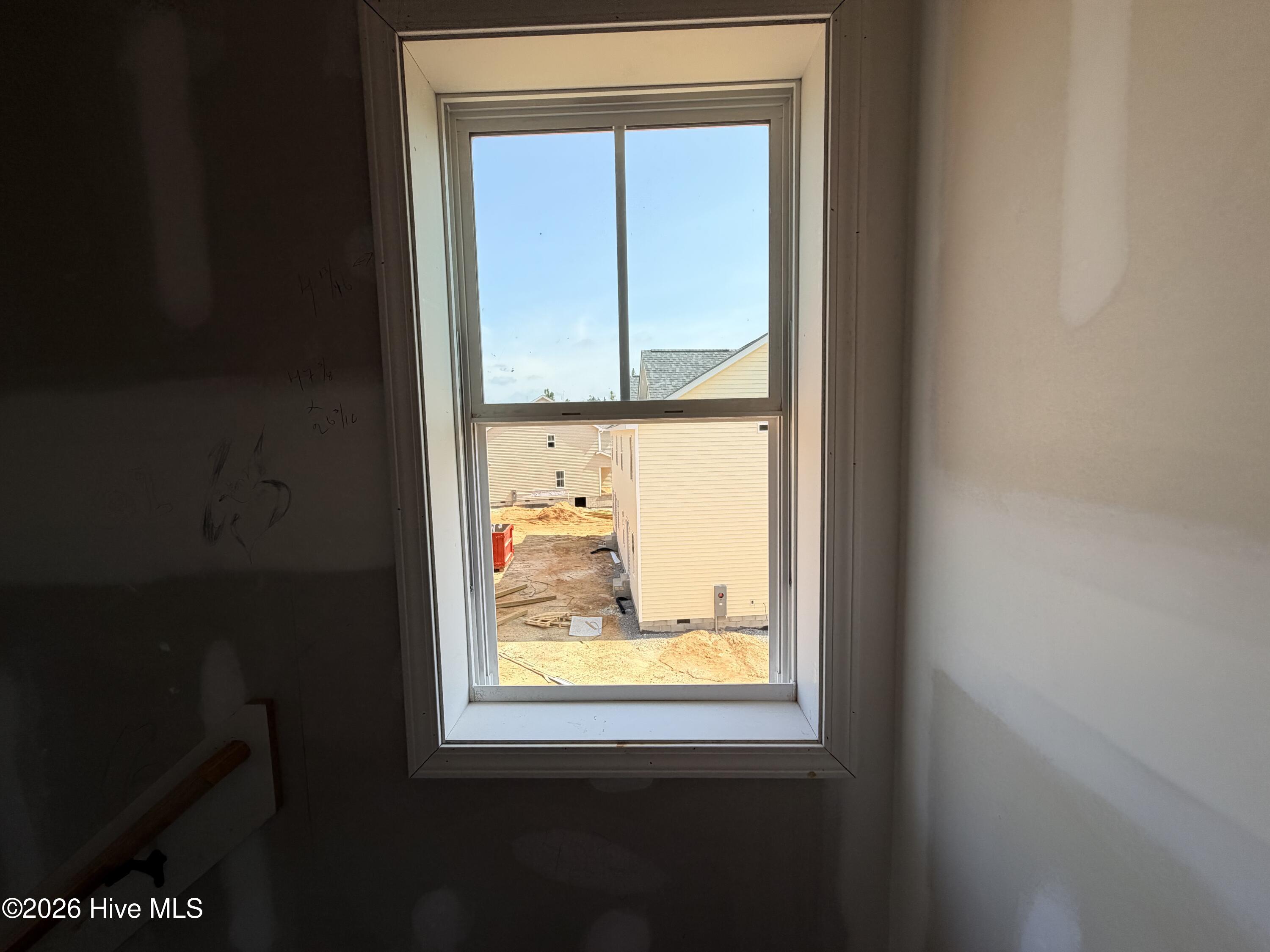 609 Property Photo 44