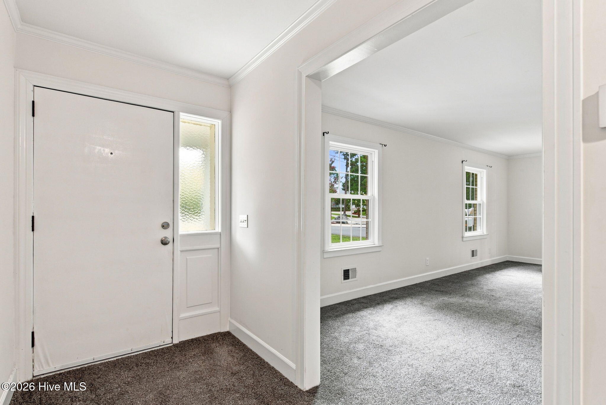 120 Windemere Road Property Photo 7