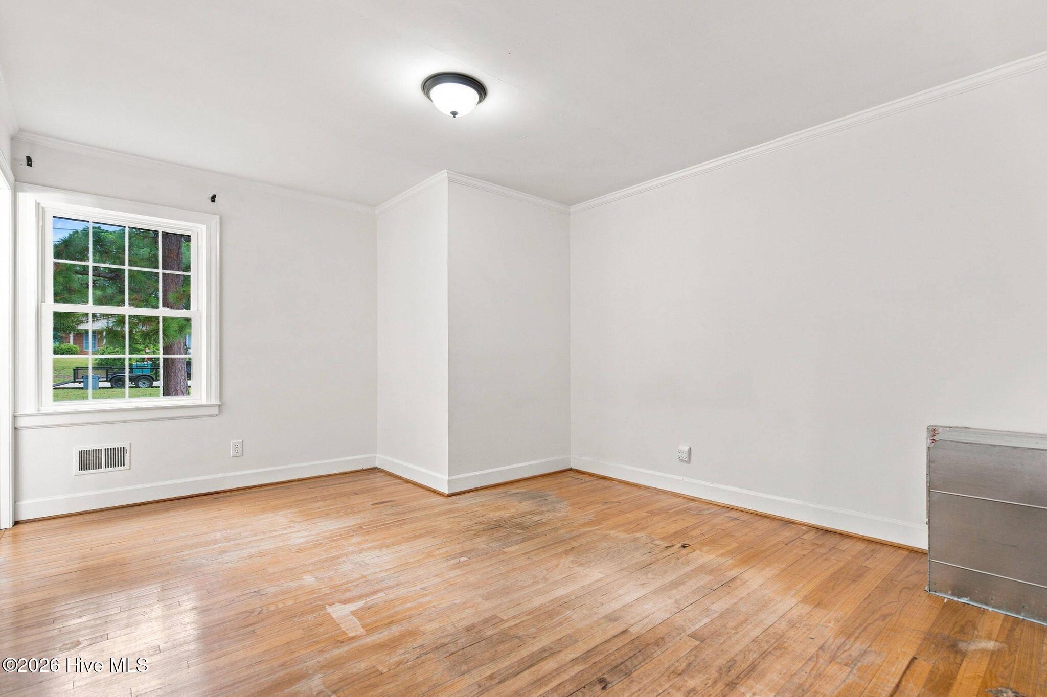 120 Windemere Road Property Photo 37