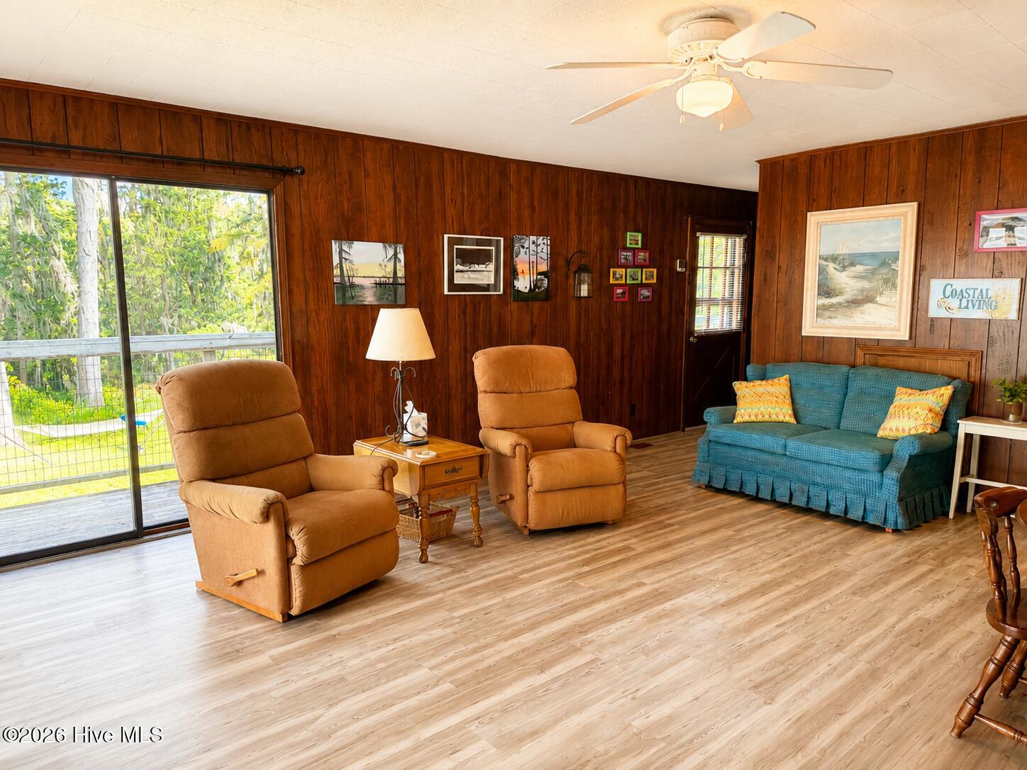 4325 Riverneck Road Property Photo 8