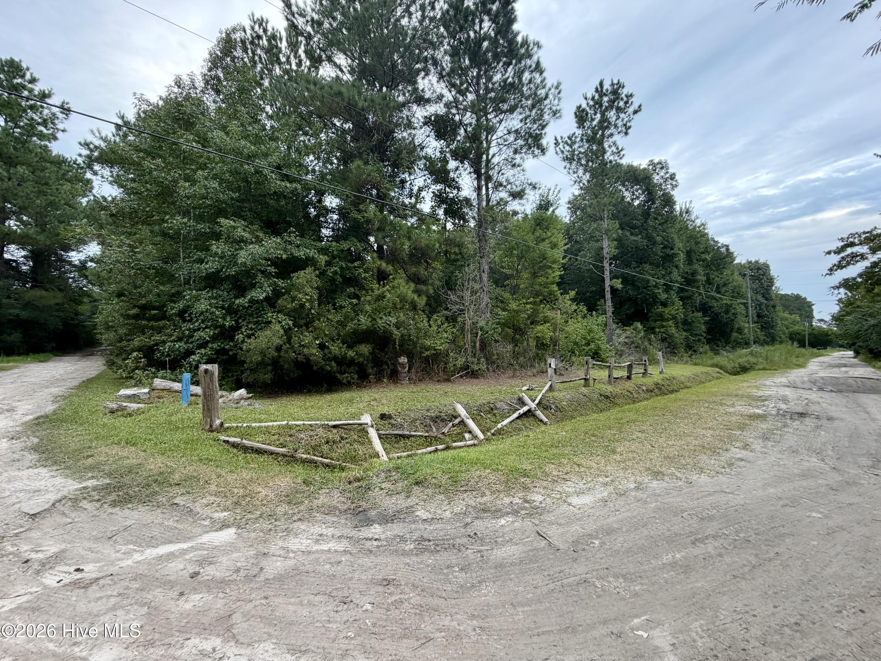 182 Rock Road Property Photo 4