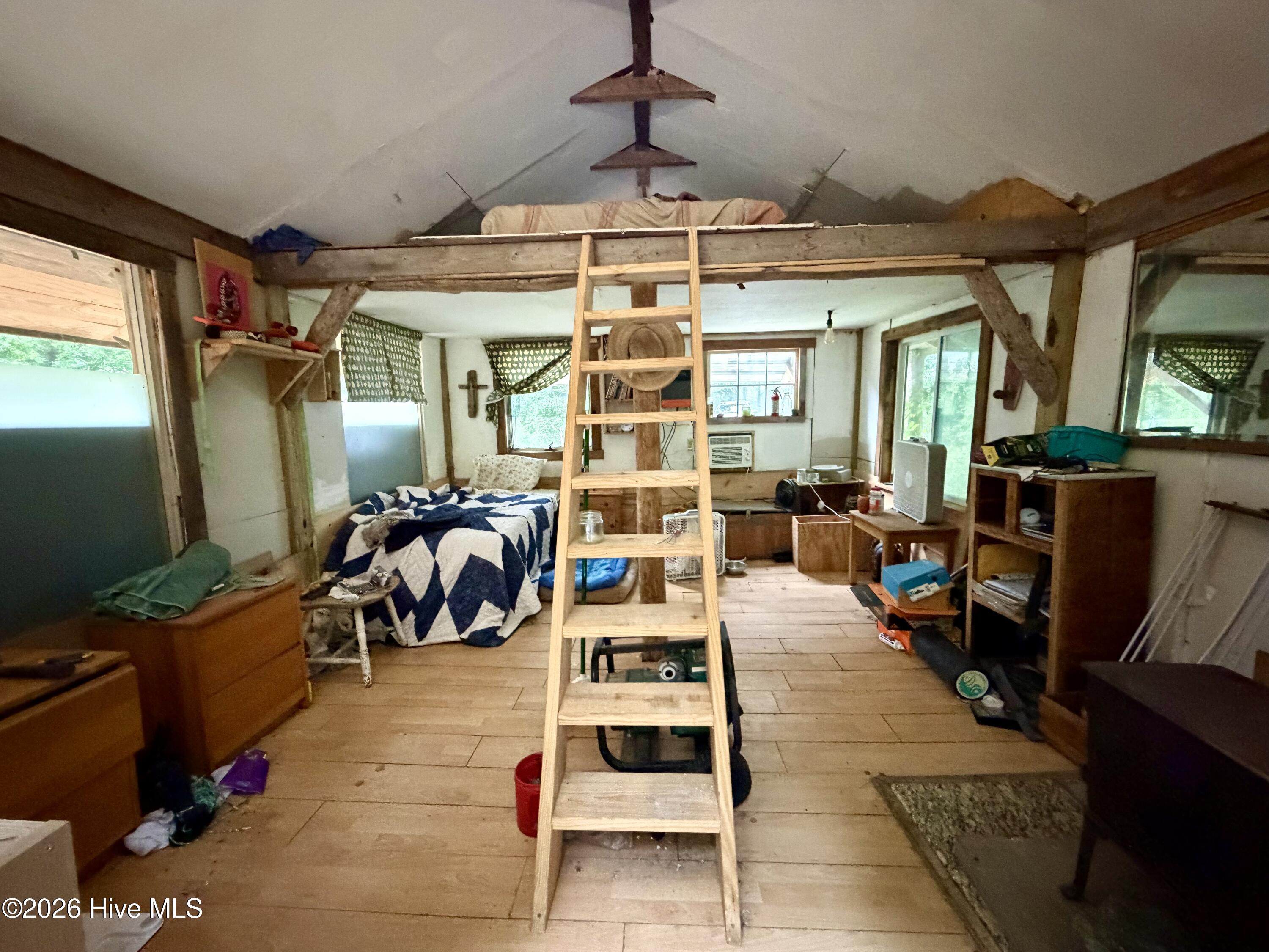 182 Rock Road Property Photo 8