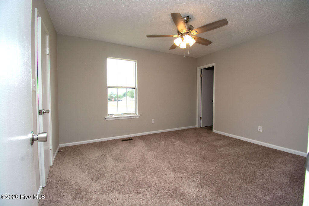 211 Runs Creek Drive Property Photo 16