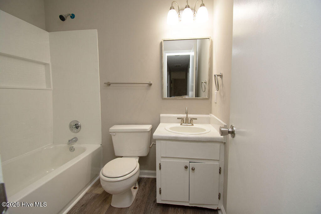 211 Runs Creek Drive Property Photo 23