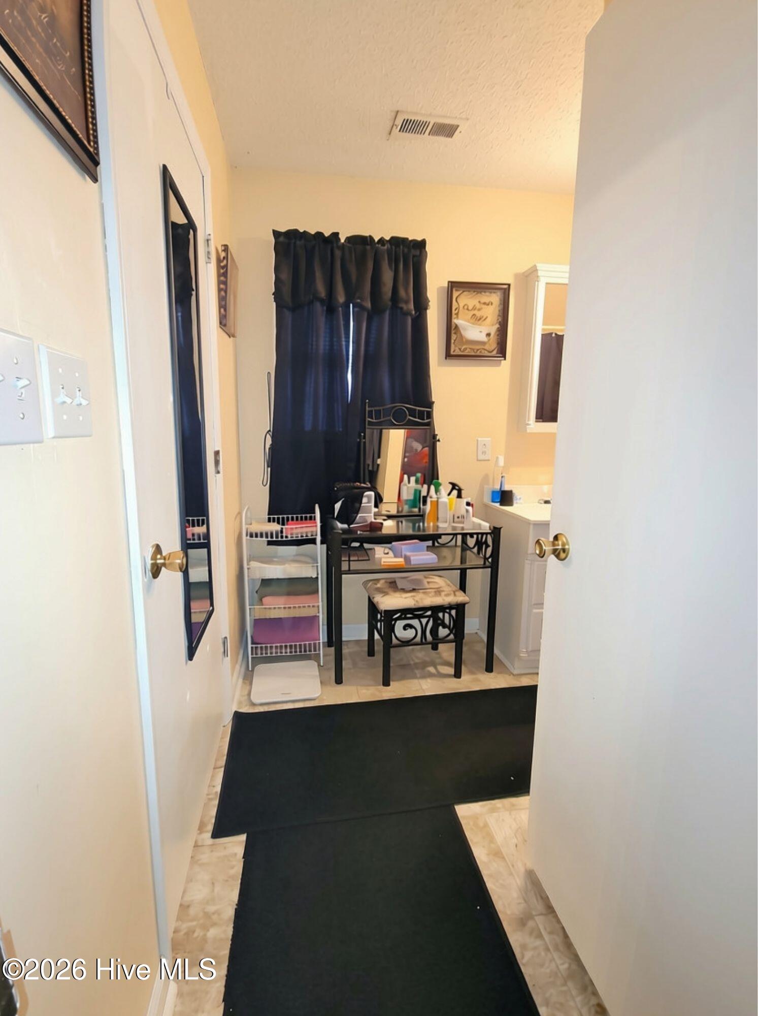 203 Brentwood Circle Property Photo 13