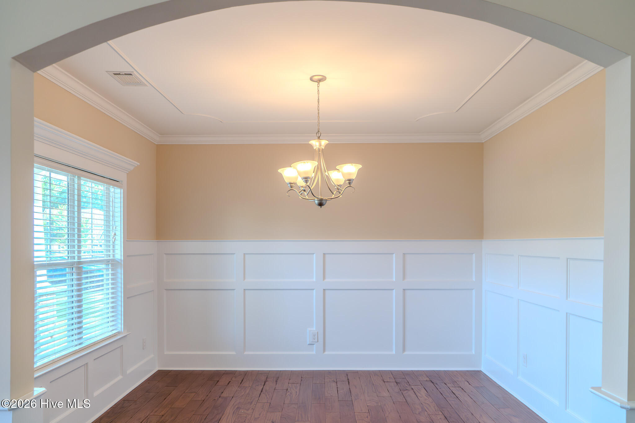 1572 Driftwood Lane Property Photo 9
