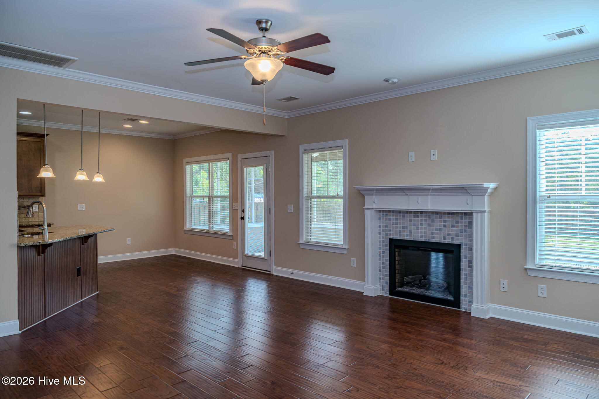 1572 Driftwood Lane Property Photo 14