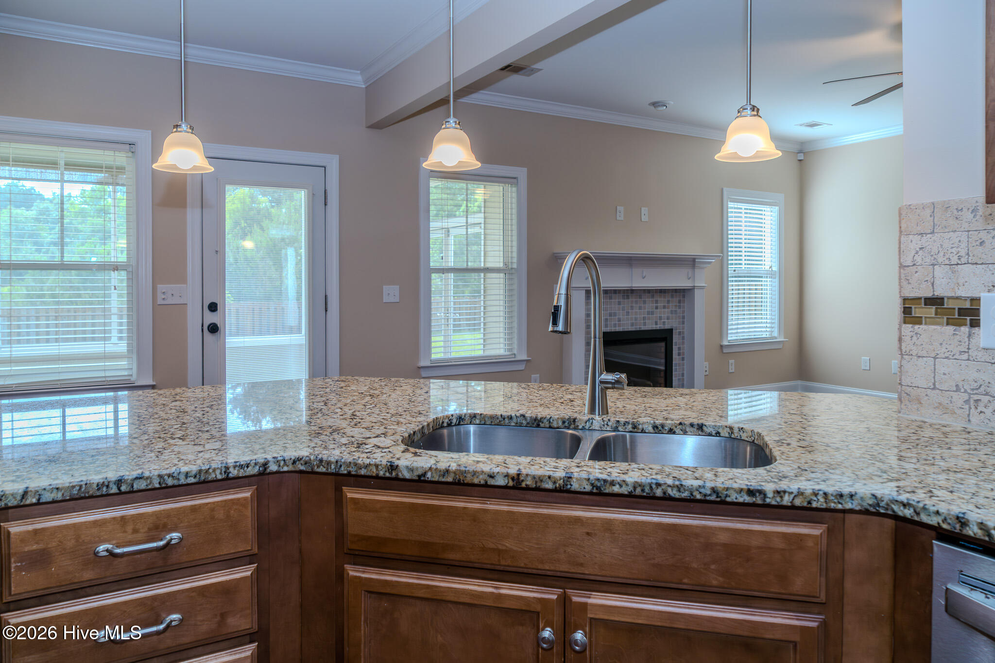 1572 Driftwood Lane Property Photo 18