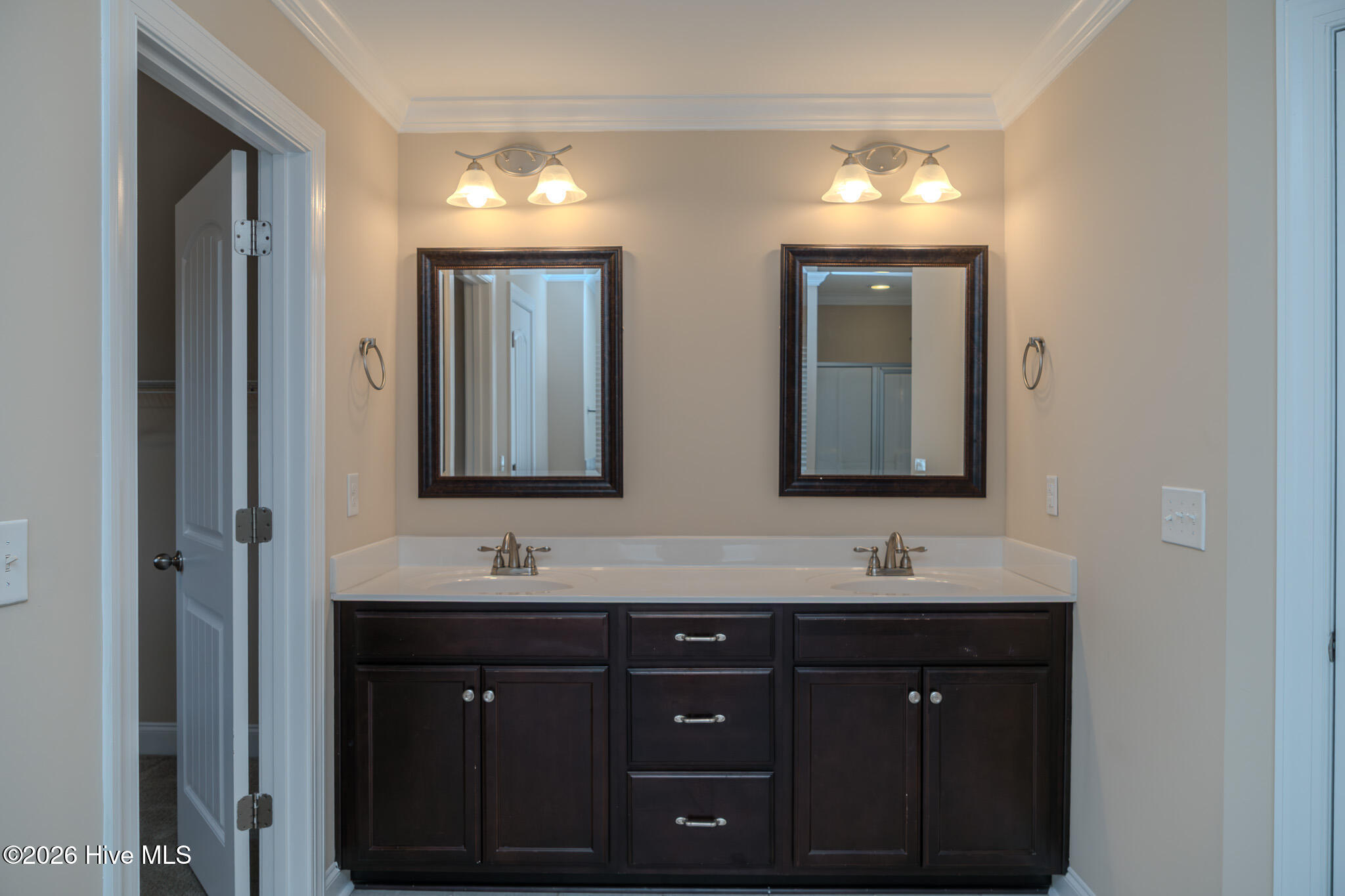 1572 Driftwood Lane Property Photo 30