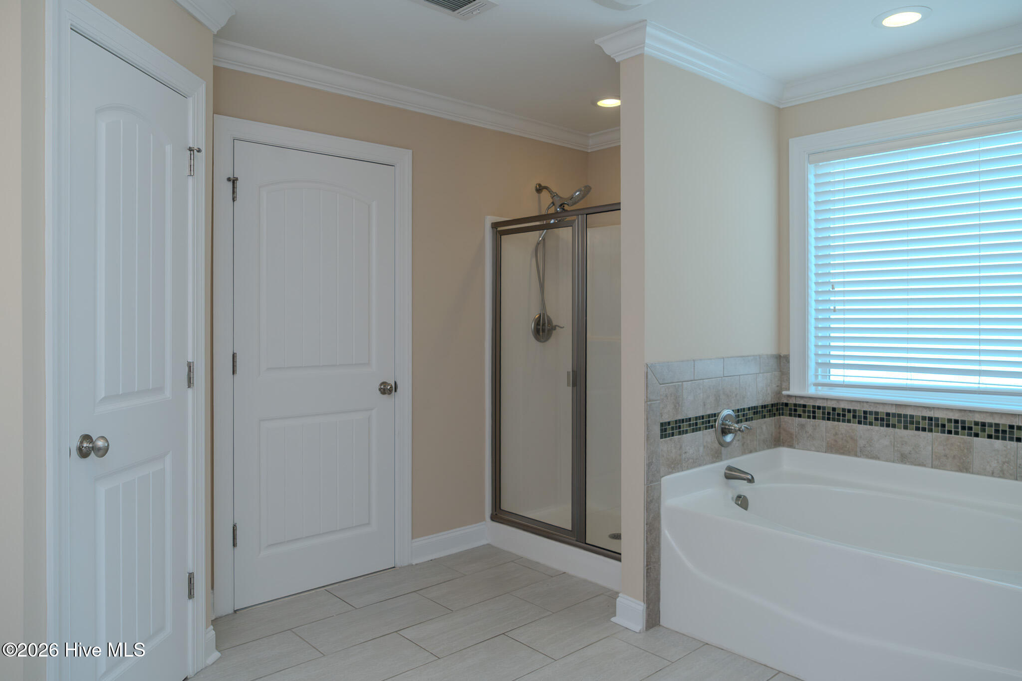 1572 Driftwood Lane Property Photo 33