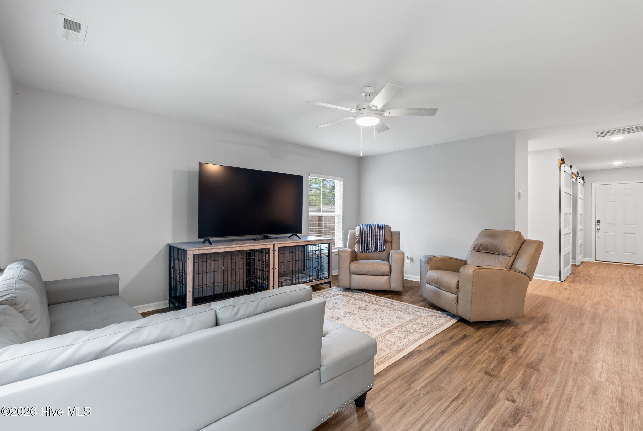 825 Usher Avenue Property Photo 3