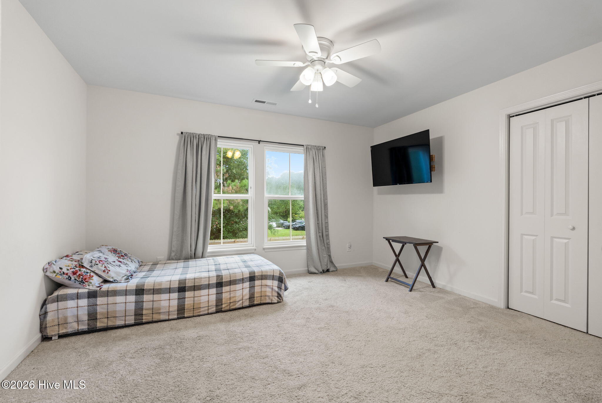 825 Usher Avenue Property Photo 11