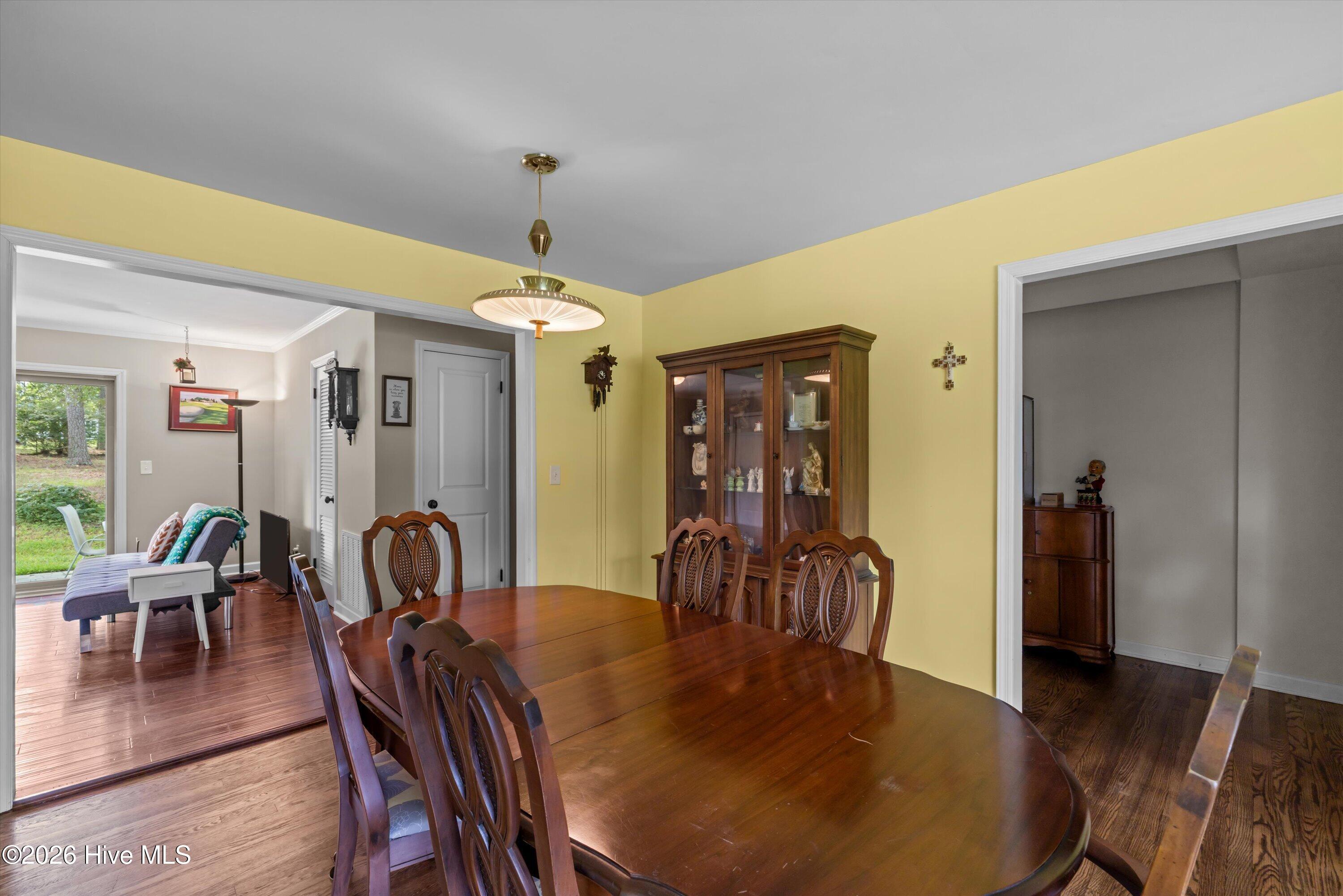 2922 Stratford Drive Property Photo 15