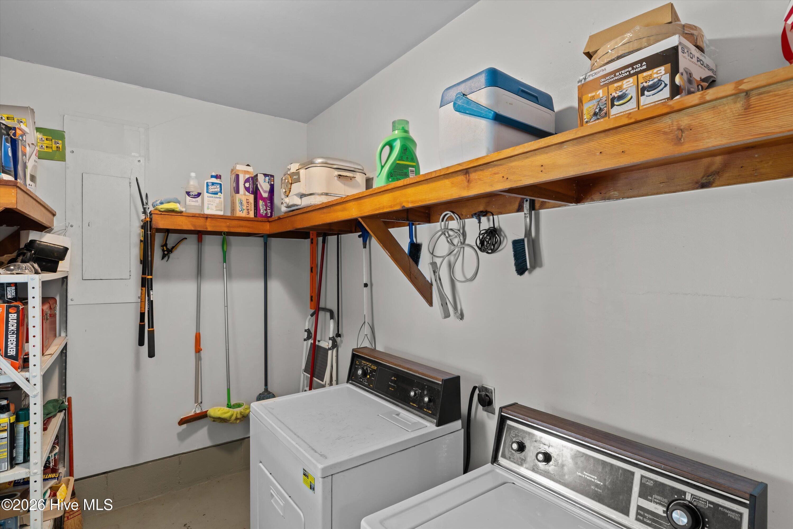 2922 Stratford Drive Property Photo 35