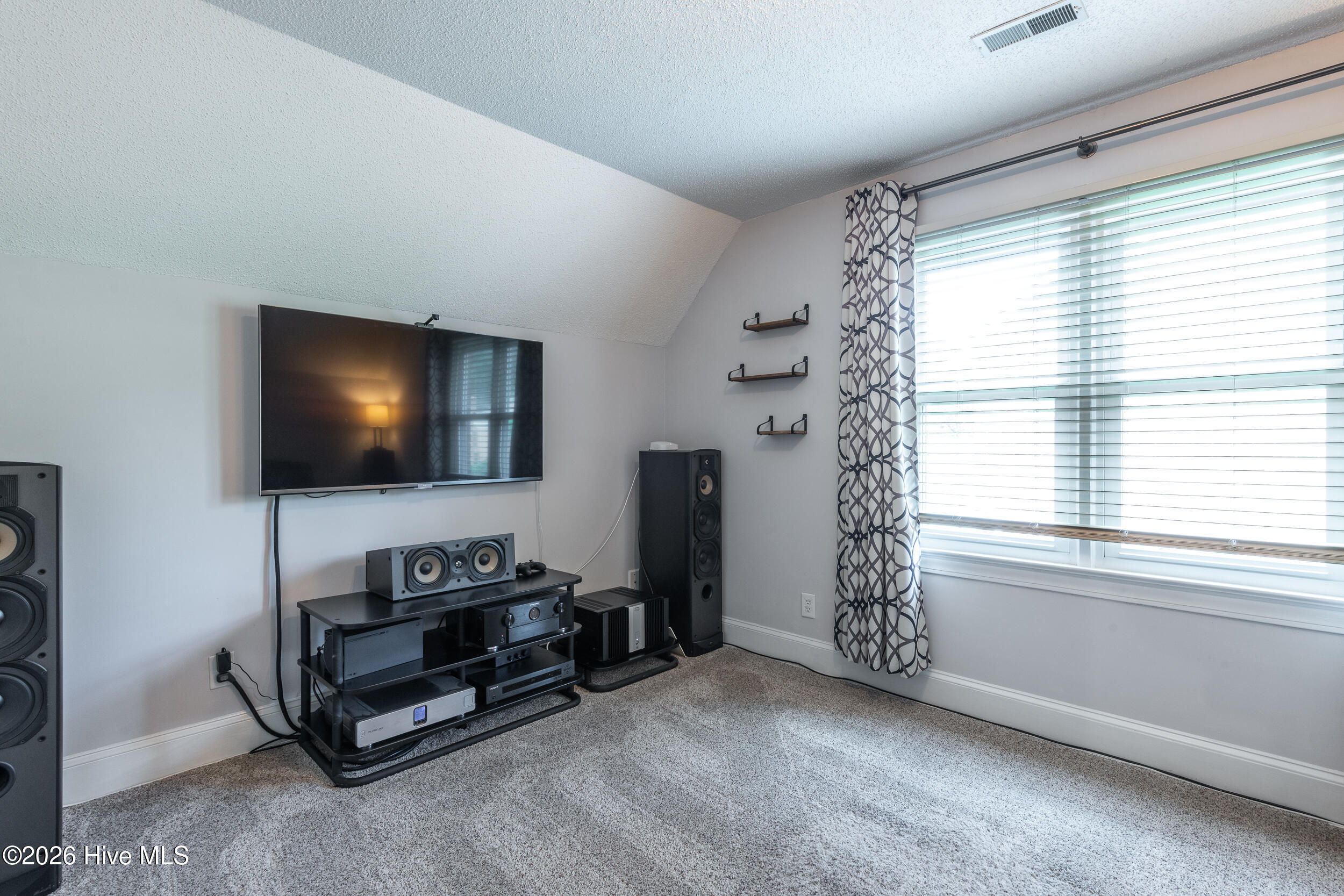 1602 Woodwind Drive Property Photo 27