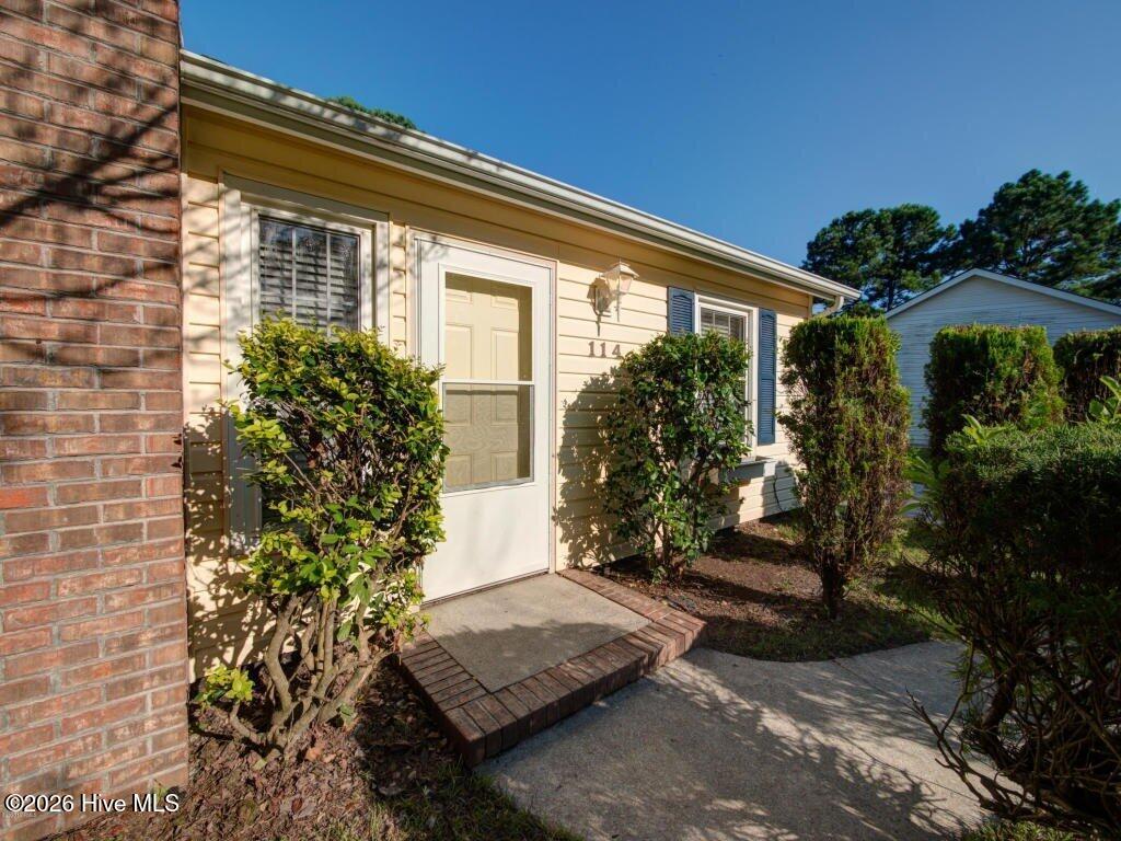 114 Pine Crest Drive Property Photo 1