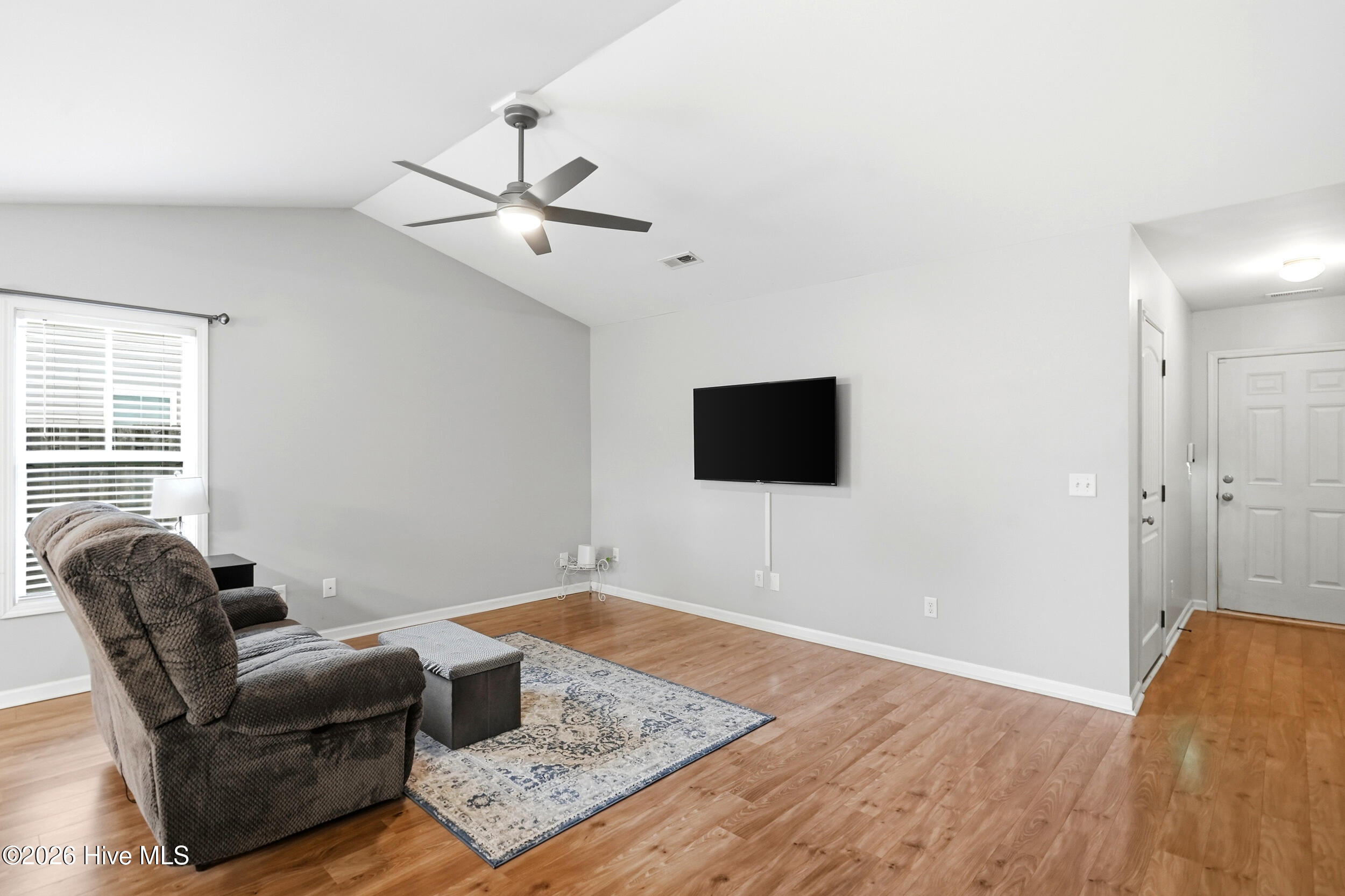 7287 Copperfield Court Property Photo 4