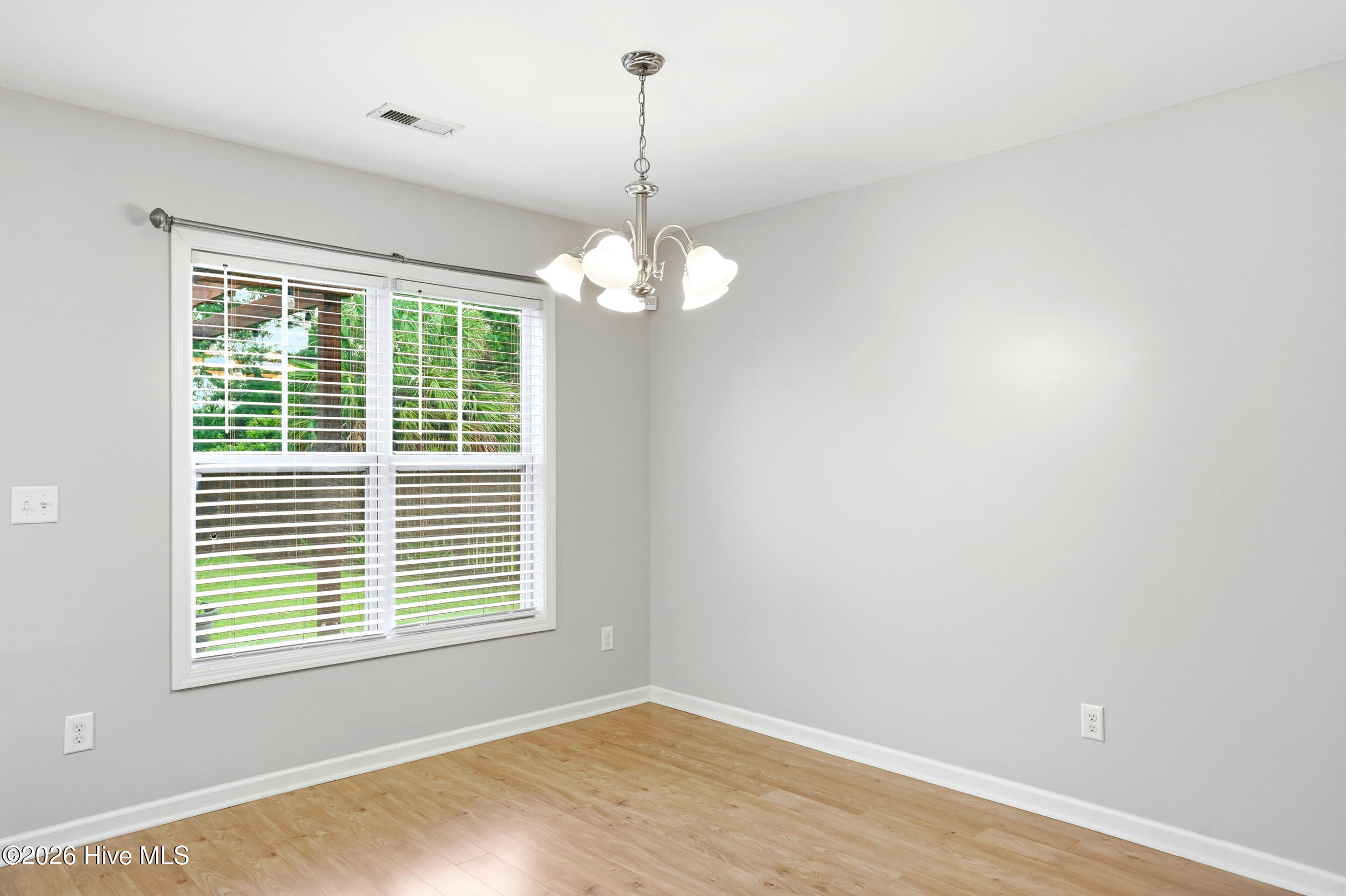 7287 Copperfield Court Property Photo 14
