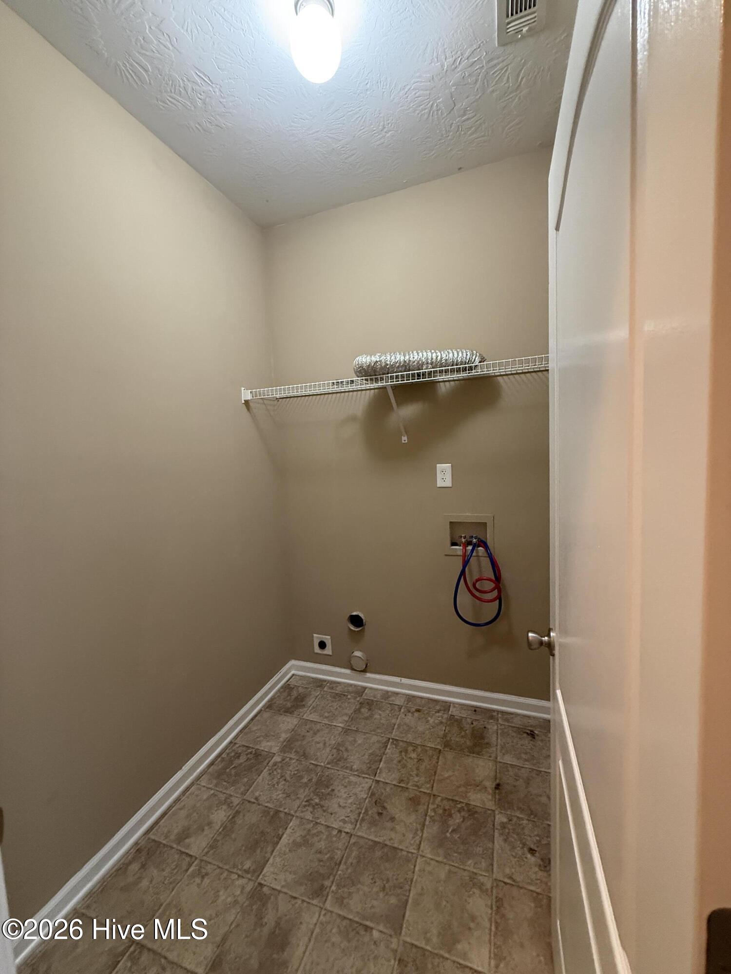 4324 E Barcelona Way Property Photo 5