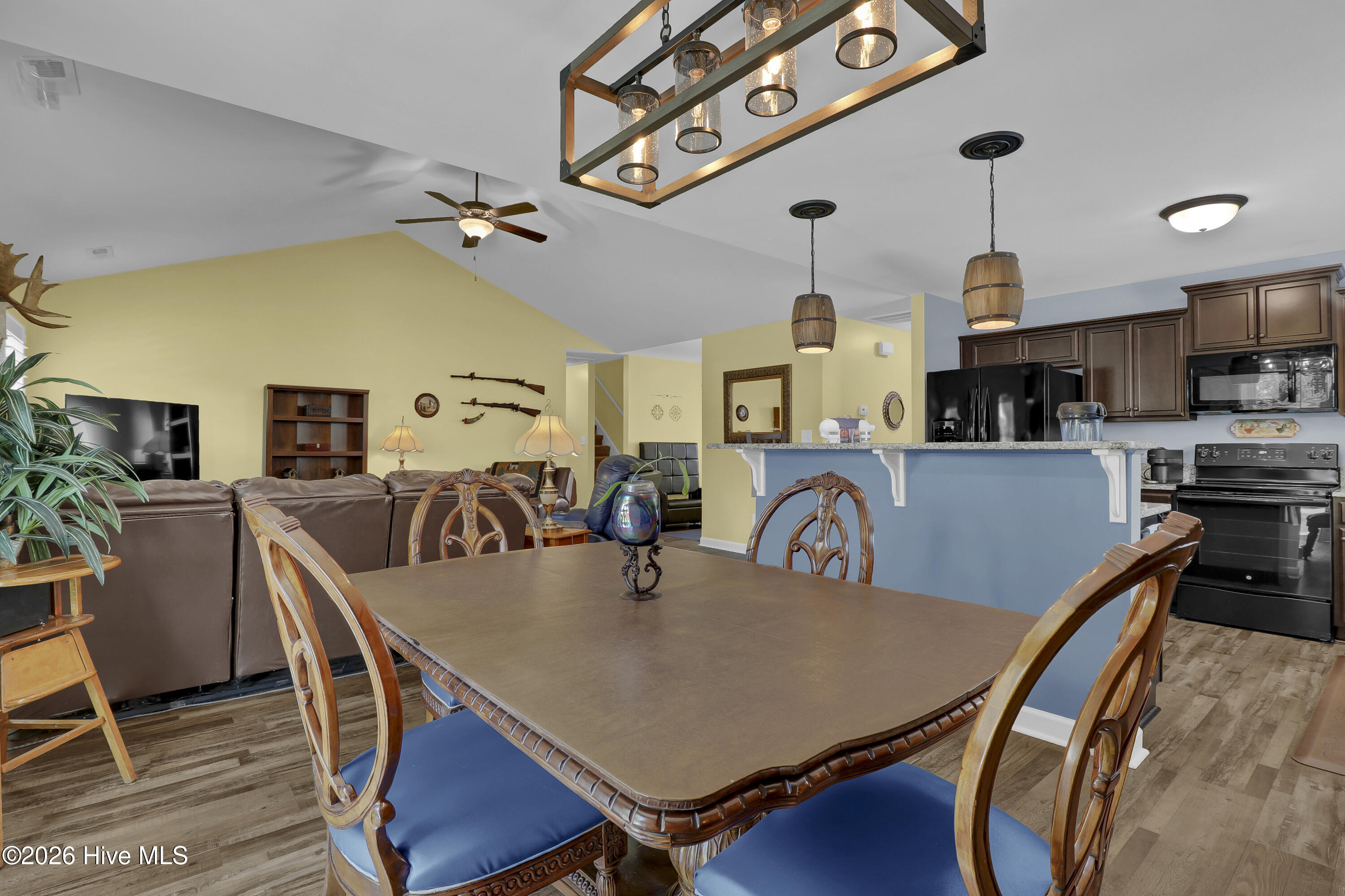 116 Bellchase Drive Property Photo 10