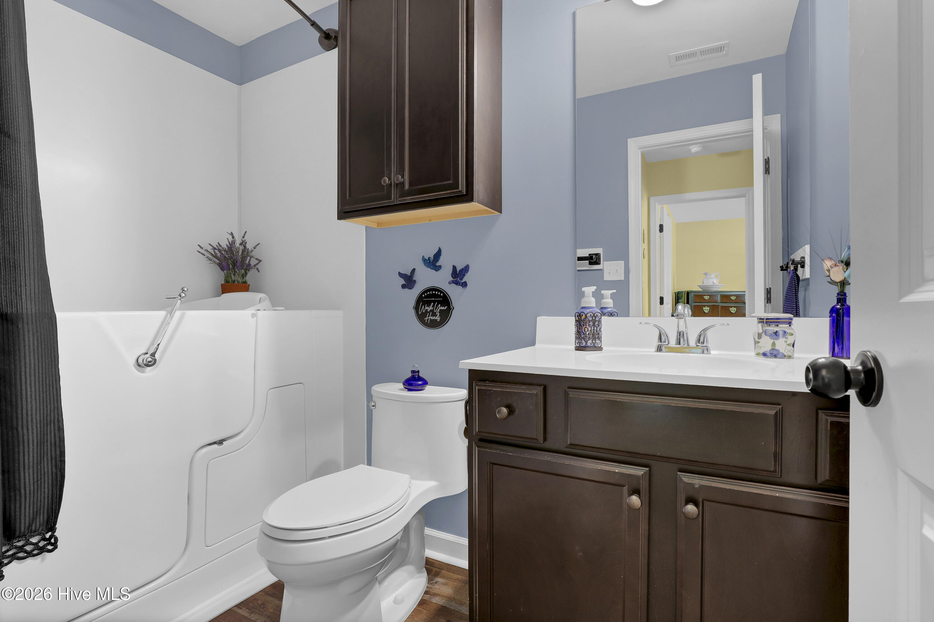 116 Bellchase Drive Property Photo 23