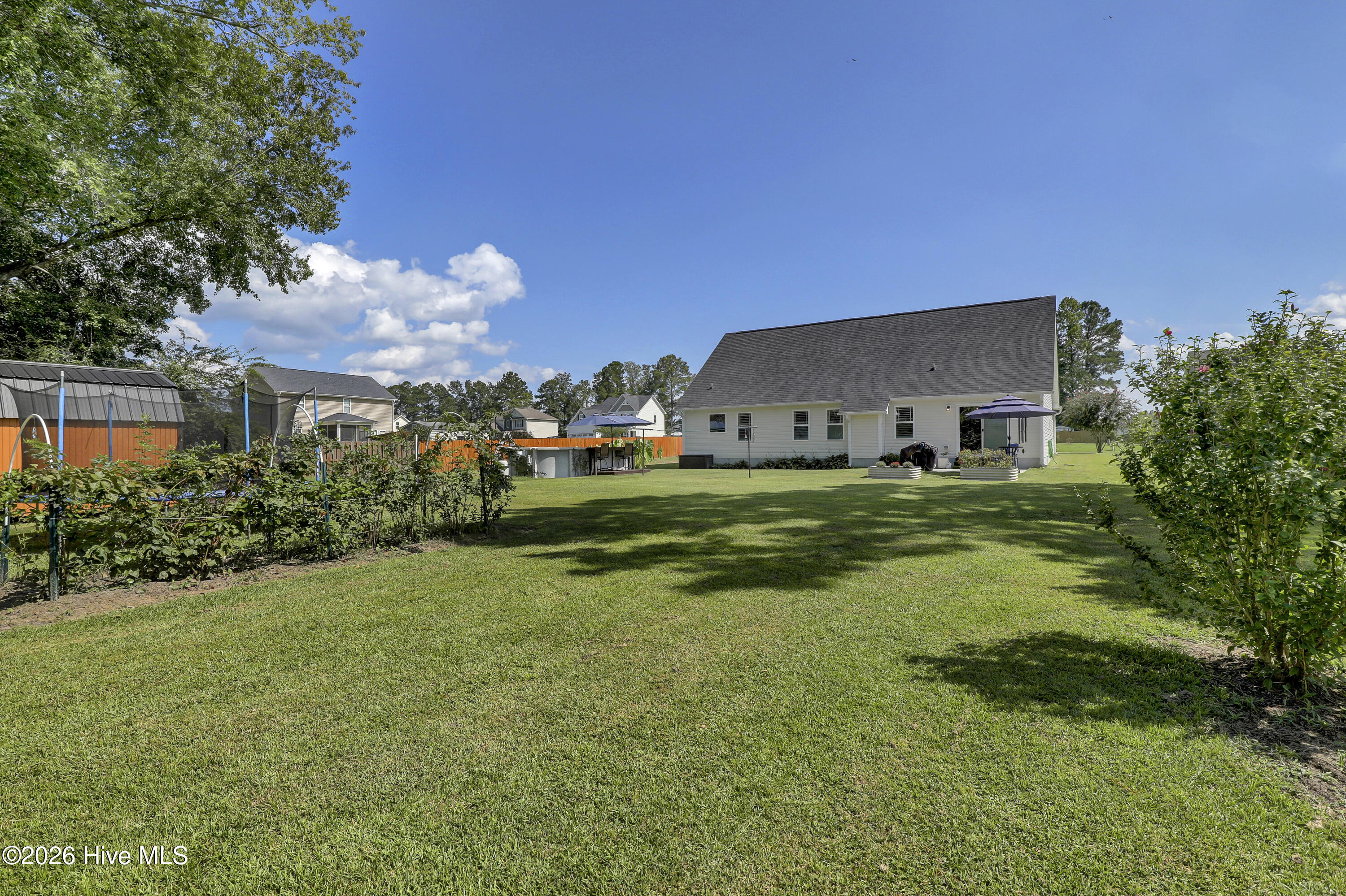 116 Bellchase Drive Property Photo 32