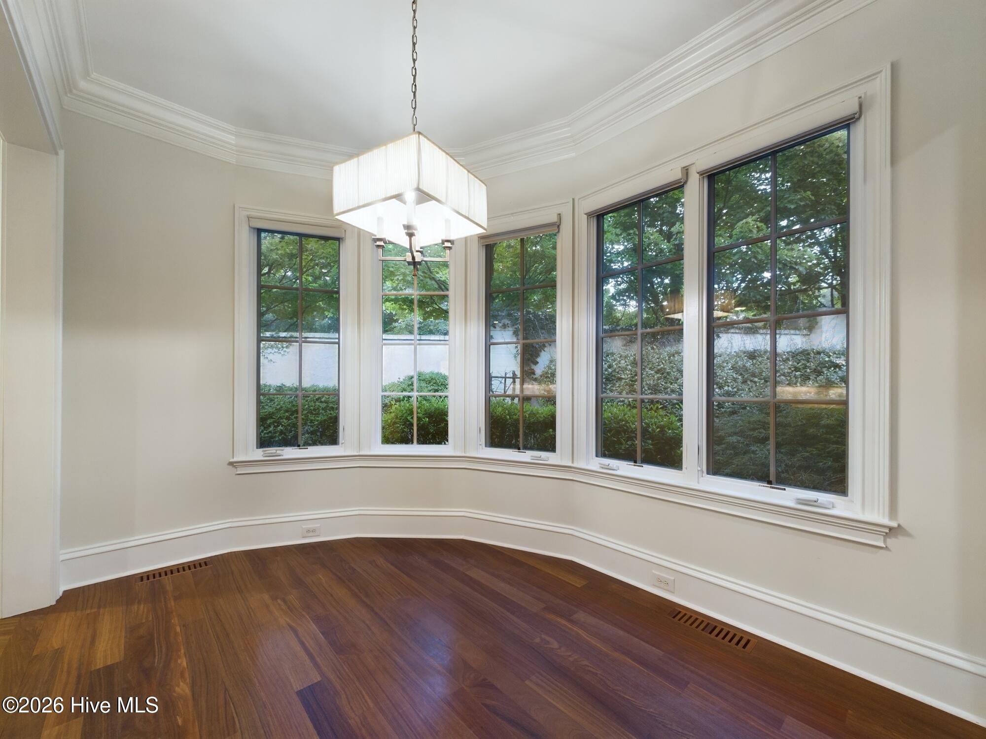 3724 Rolston Drive Property Photo 27