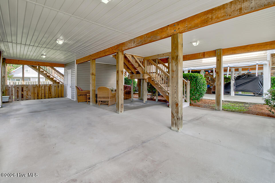 785 Bonaire Road Property Photo 34