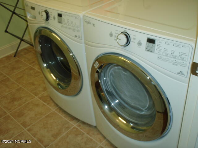 2570 Empie Drive Property Photo 39