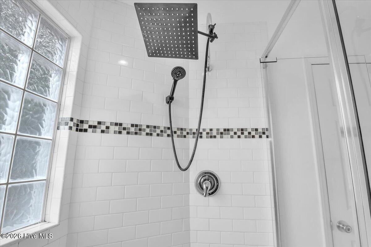 504 Augusta Avenue Property Photo 30